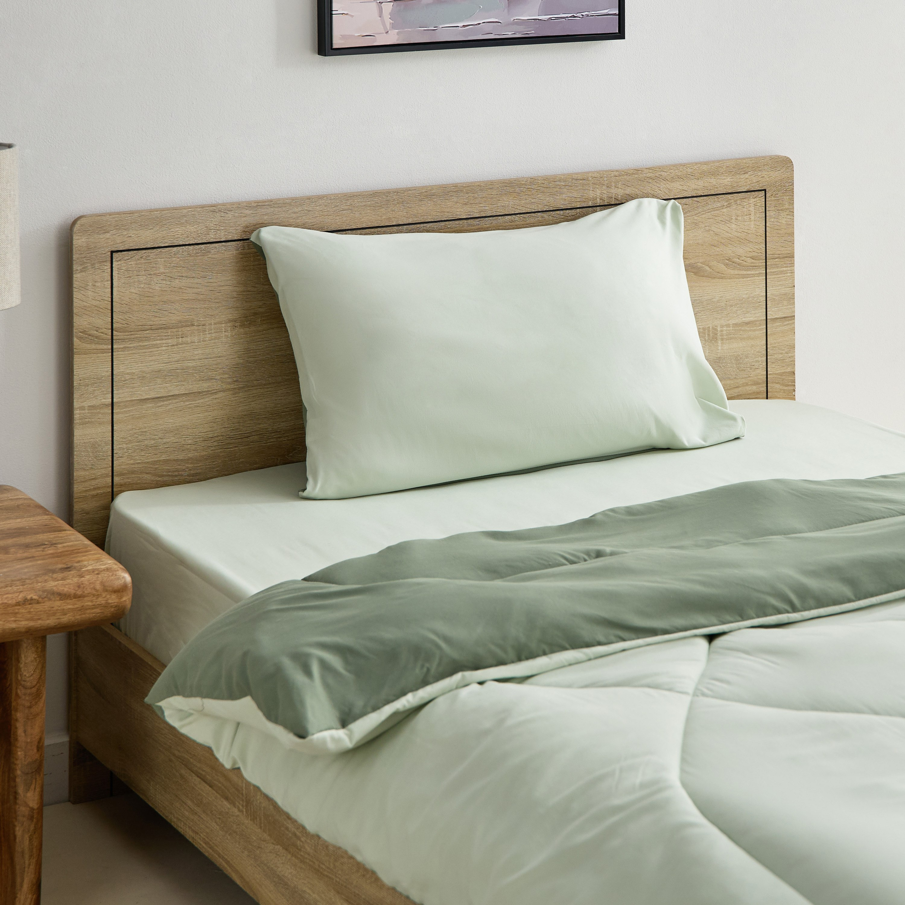 طقم لحاف فردي من الألياف الدقيقة يستخدم على الوجهين قطعتين من ديربي - 135x220 سم-hbxhomeware-hbxbedroom-image-1