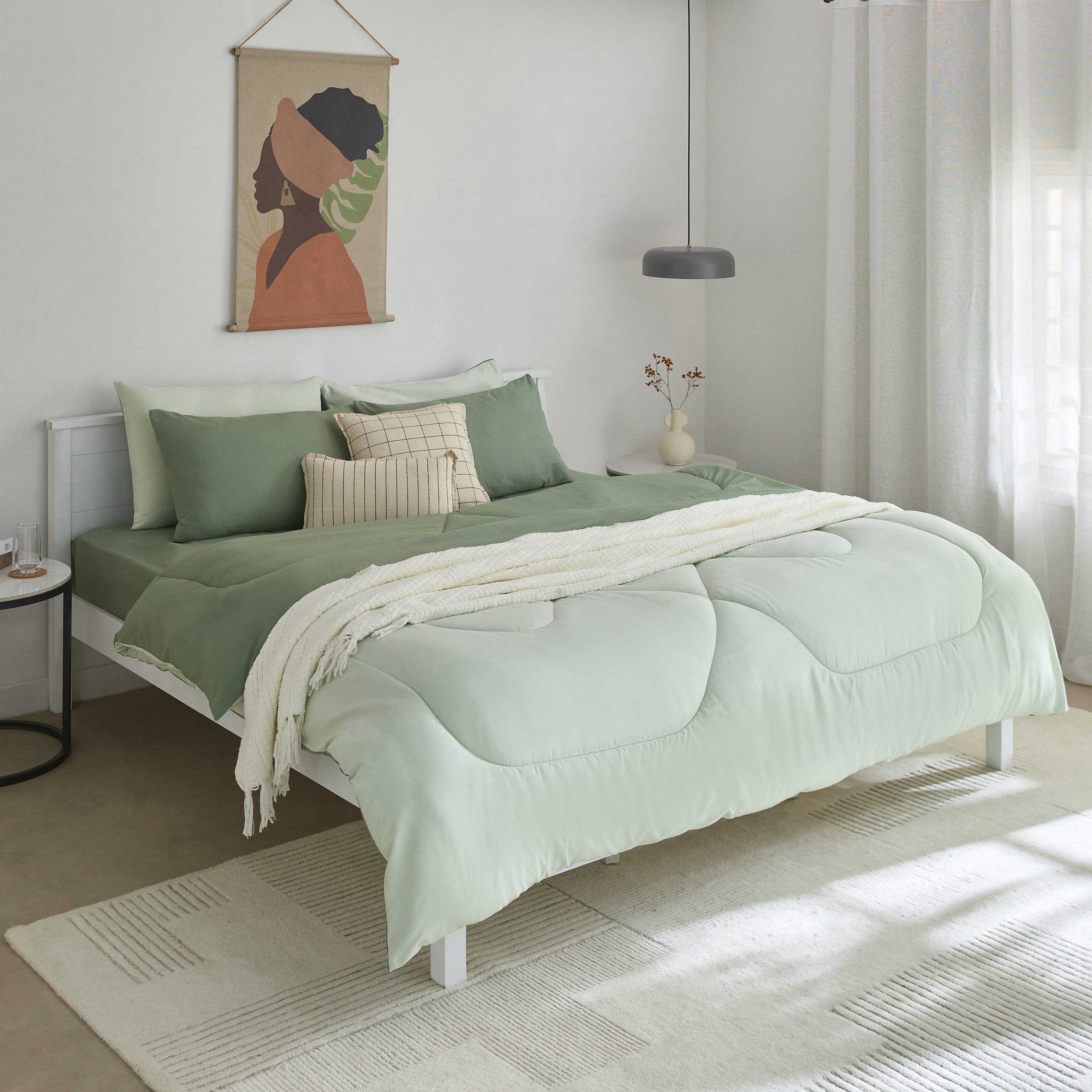 Derby 3-Piece Reversible Microfiber Queen Comforter Set - 200x230 cm-hbxhomeware-hbxbedroom-image-9
