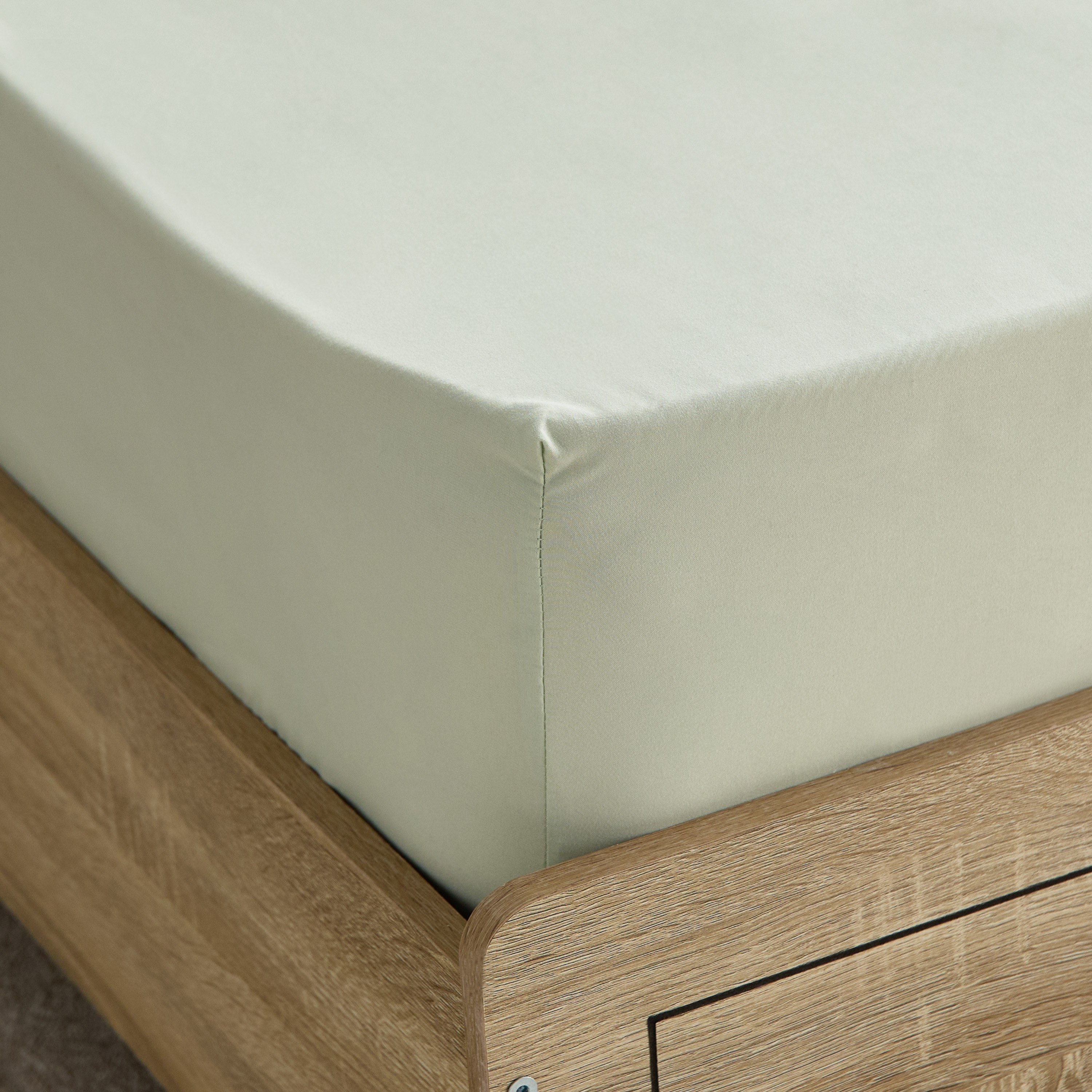 شرشف مطاطي فردي سادة من الألياف الدقيقة من ديربي - 90x190+20 سم-hbxhomeware-hbxbedroom-image-6