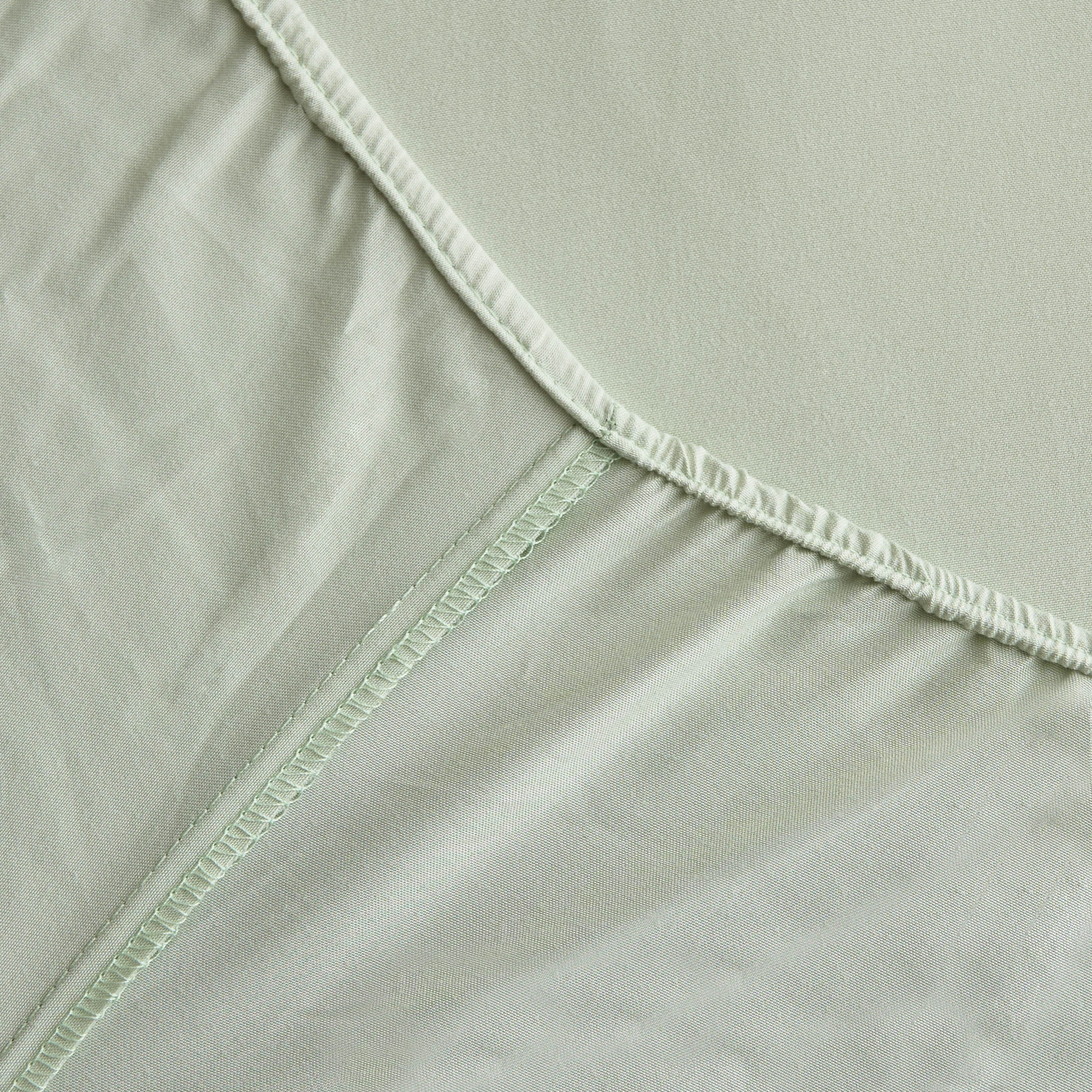 Derby Solid Microfiber Double Fitted Sheet - 140x200+25 cm-hbxhomeware-hbxbedroom-image-7