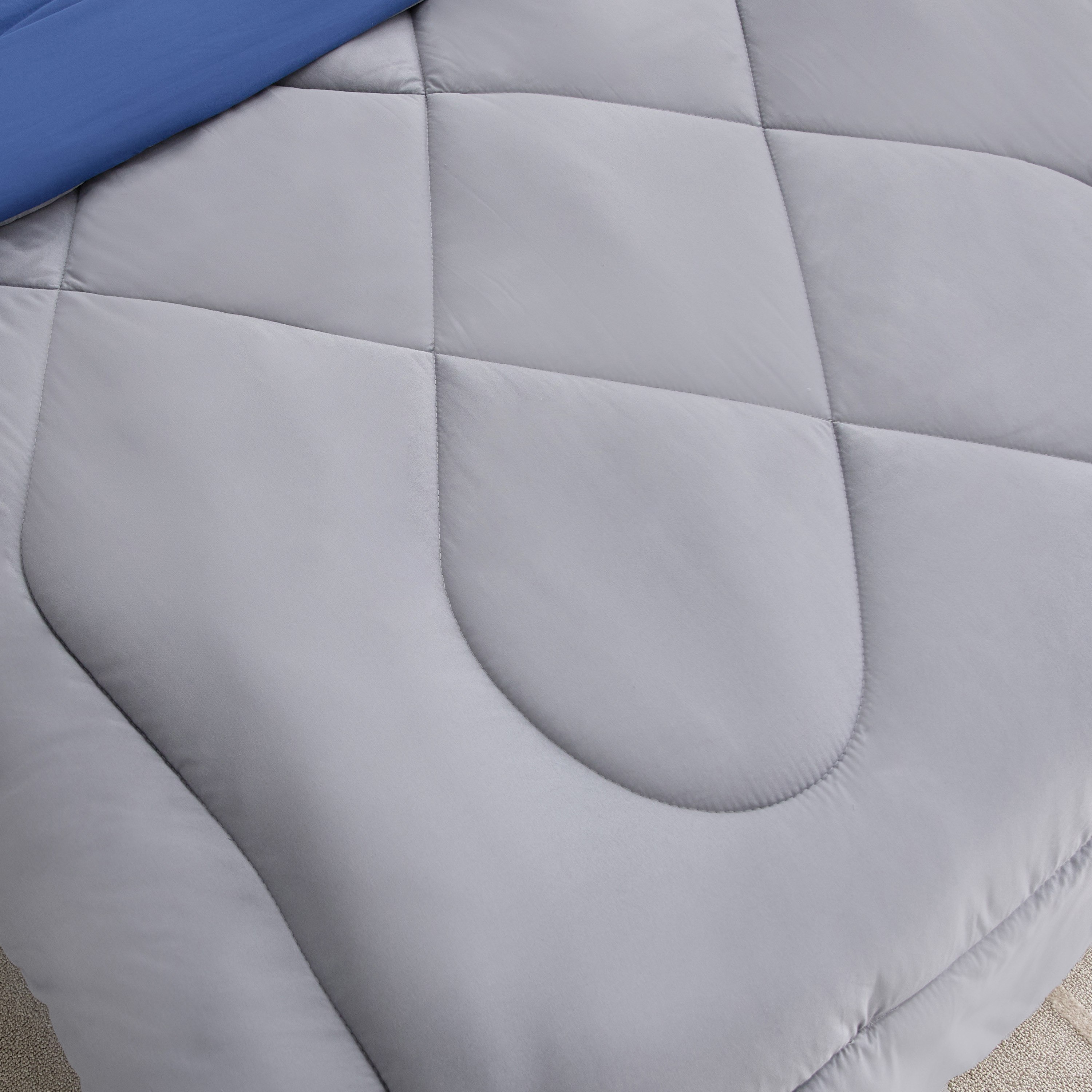 طقم لحاف توين ألياف دقيقة يستخدم على الوجهين قطعتين من ديربي - 160x220 سم-hbxhomeware-hbxbedroom-image-5