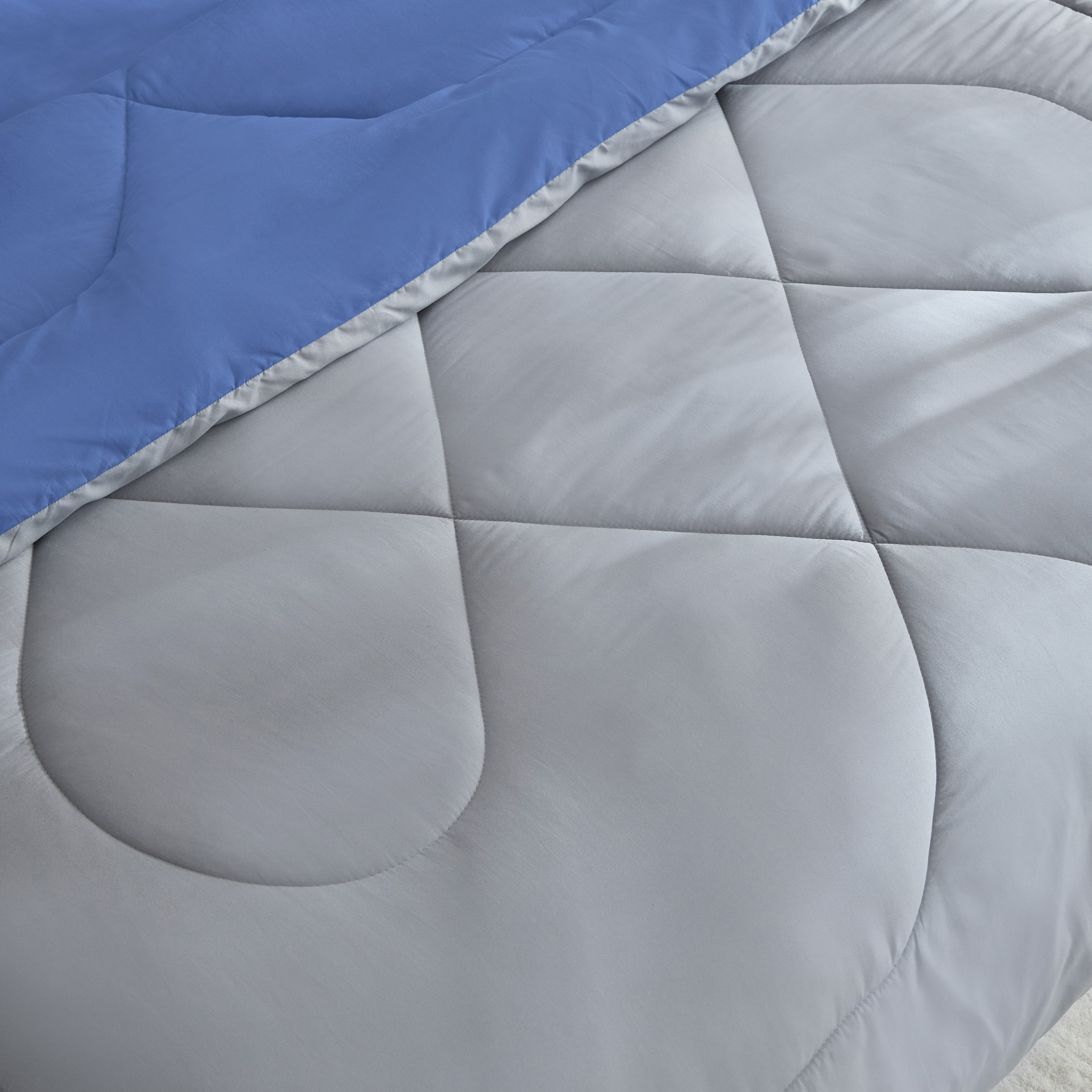 طقم لحاف كوين من الألياف الدقيقة يستخدم على الوجهين 3 قطع من ديربي- 200x230 سم-hbxhomeware-hbxbedroom-image-5