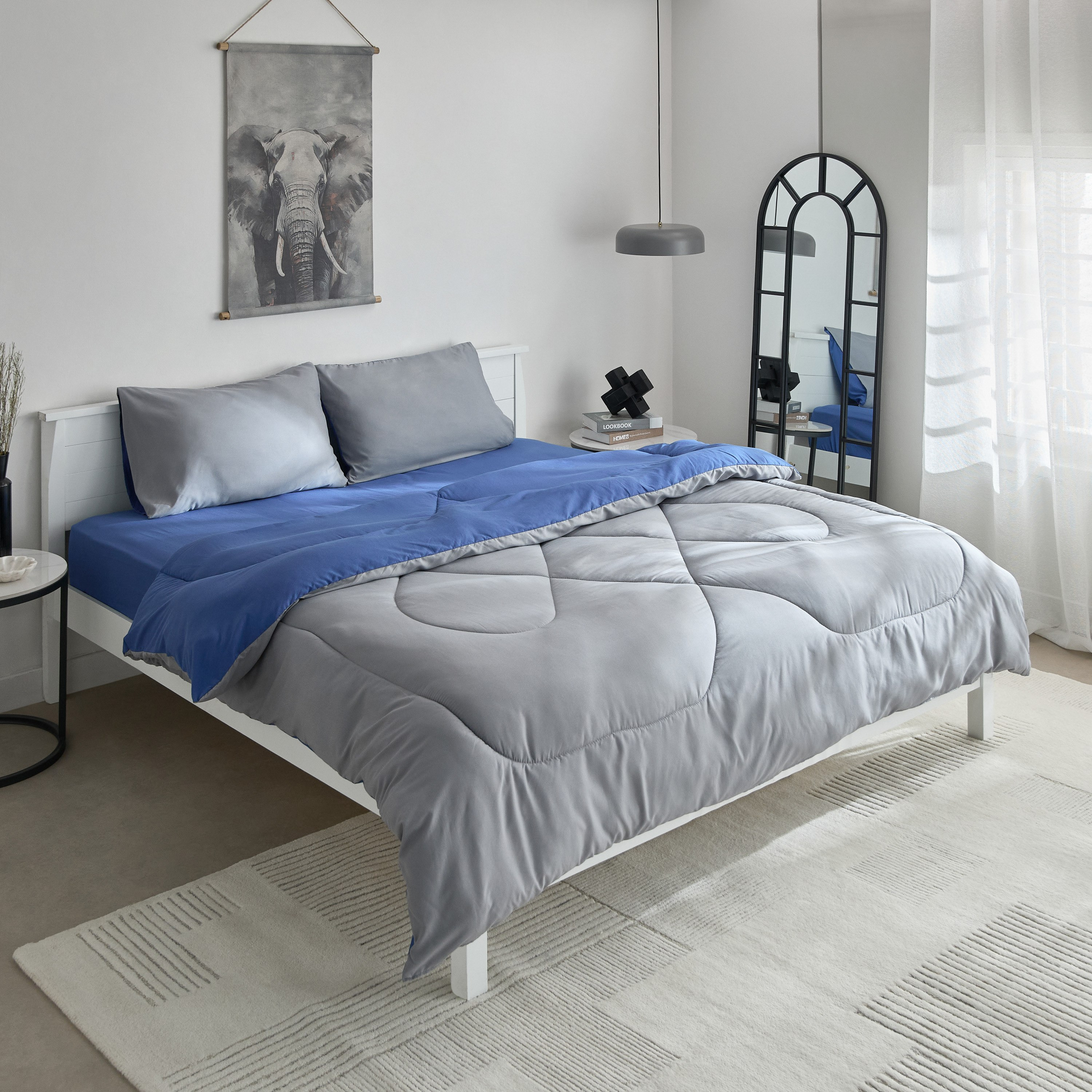 Derby 3-Piece Reversible Microfiber King Comforter Set - 220x240 cm-hbxhomeware-hbxbedroom-image-2