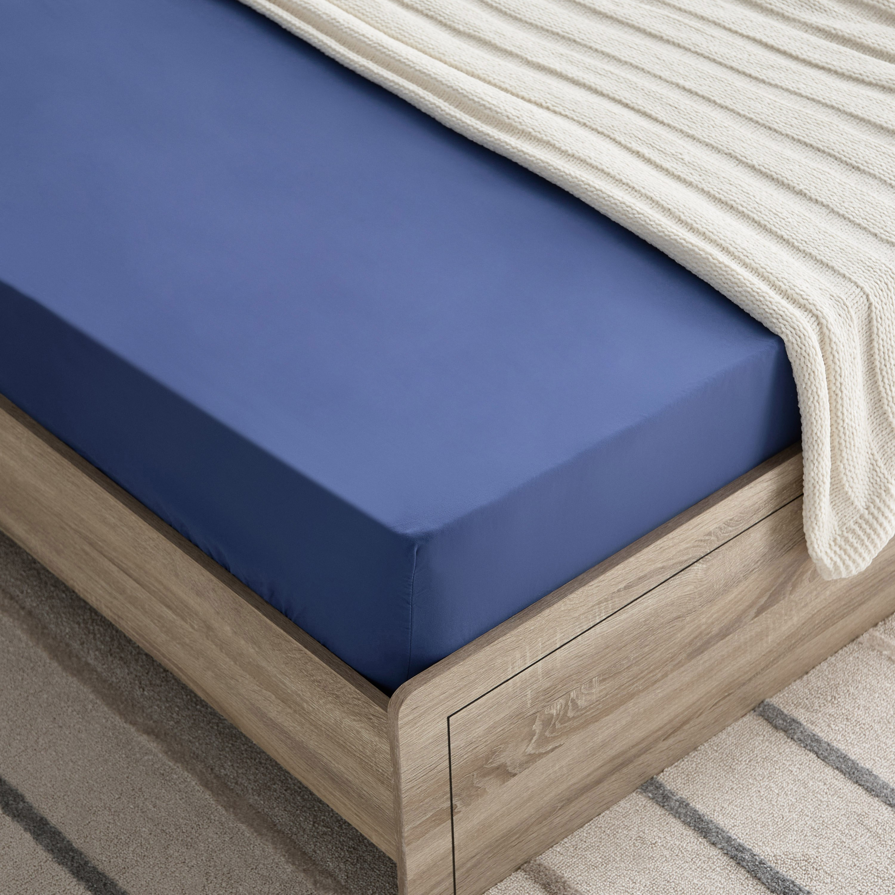 شرشف مطاطي توين سادة من الألياف الدقيقة من ديربي - 120x200+25 سم-hbxhomeware-hbxbedroom-image-1