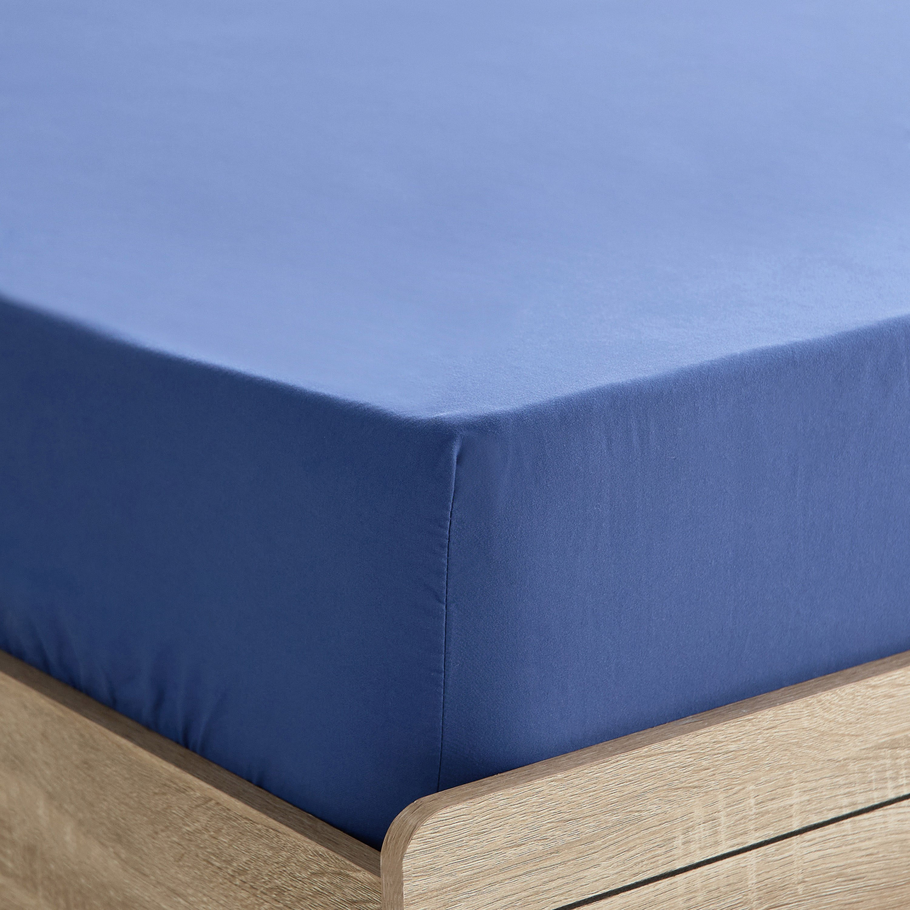 شرشف مطاطي توين سادة من الألياف الدقيقة من ديربي - 120x200+25 سم-hbxhomeware-hbxbedroom-image-6