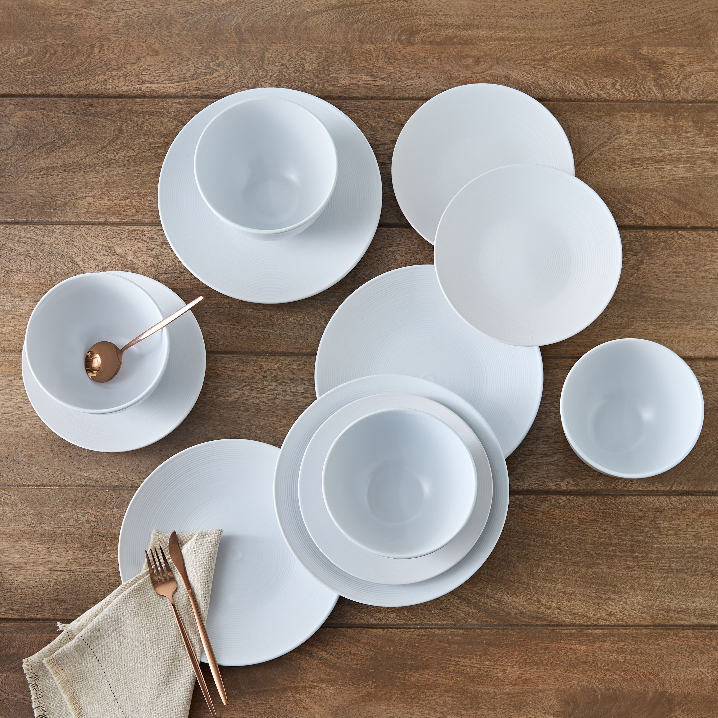 طقم عشاء 12 قطعة سويرل من إليجنزا - 4 أشخاص-hbxdiningroom-tabletop-dinnersets-image-1