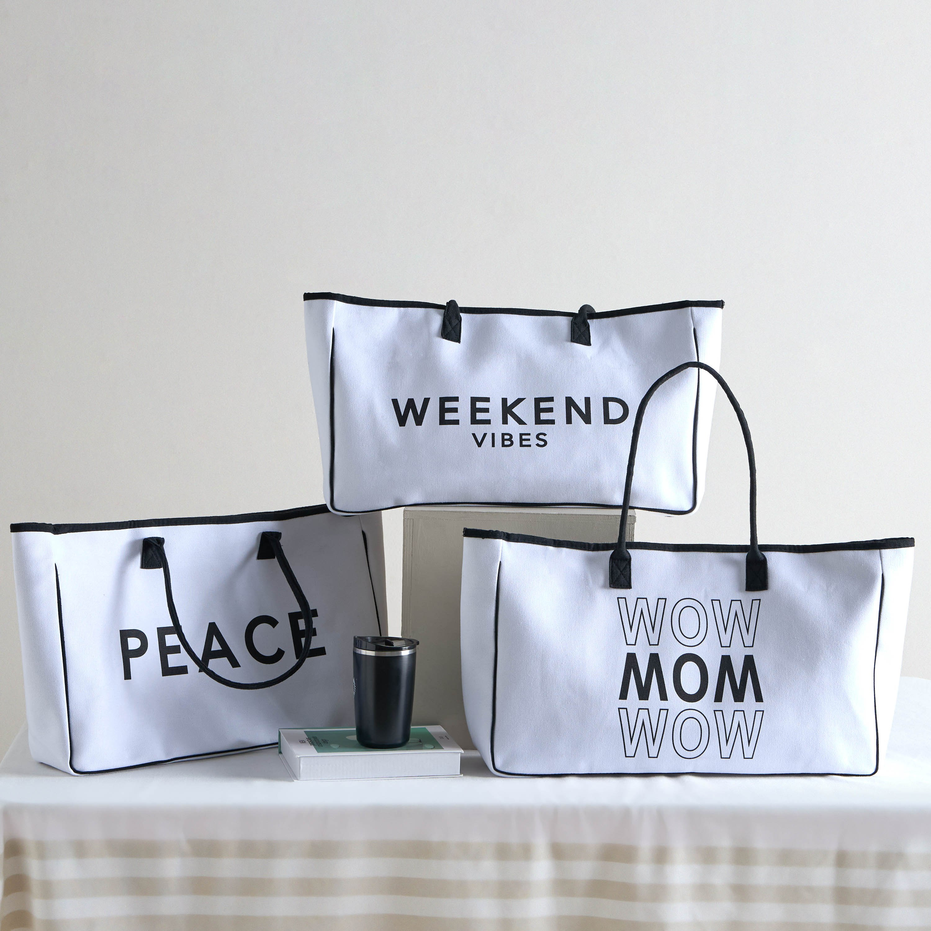 شنطة توتي بتصميم رمز السلام من فان ليفينج-hbxdecorandfurnishings-homeaccessories-storage-image-4