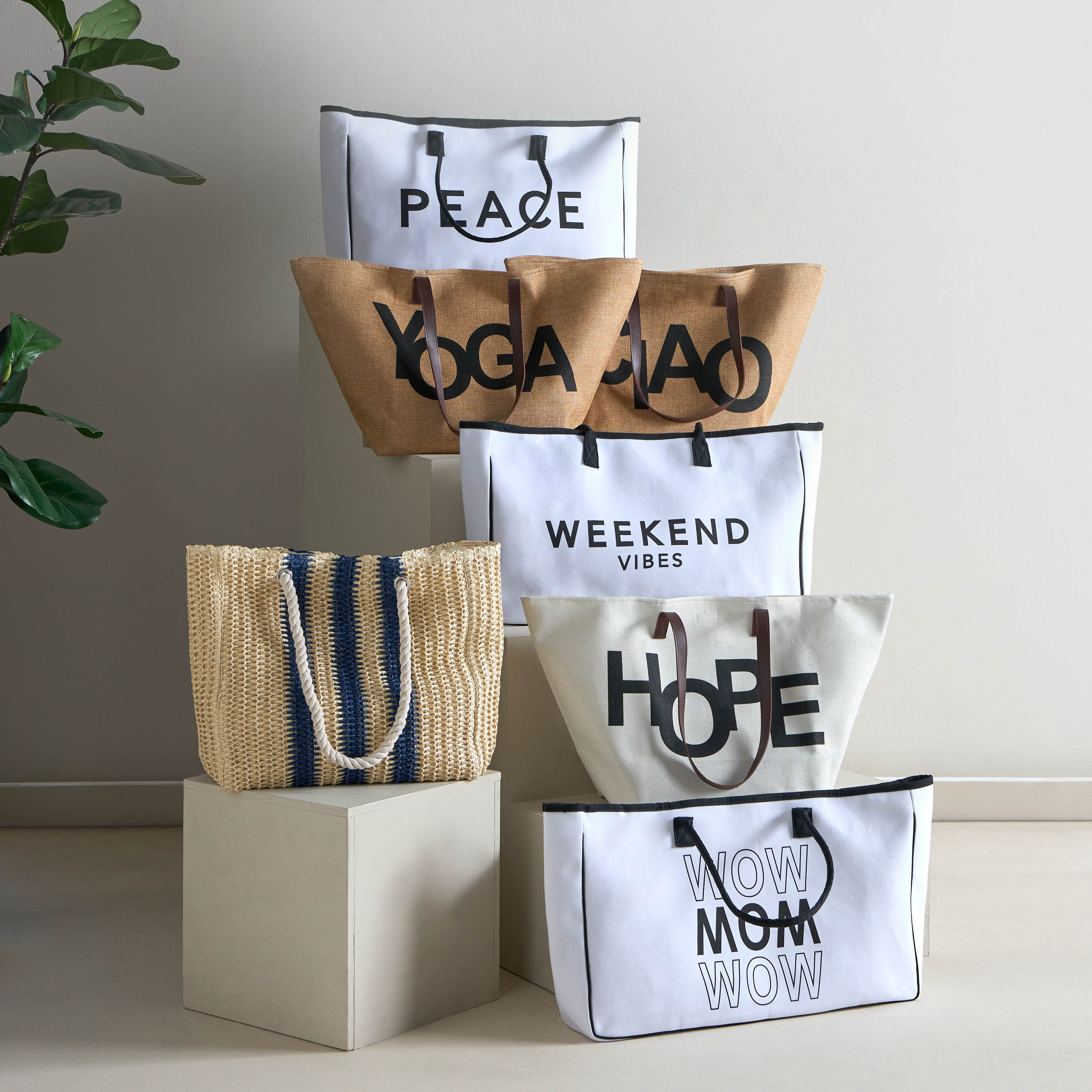 شنطة توتي بتصميم رمز السلام من فان ليفينج-hbxdecorandfurnishings-homeaccessories-storage-image-5