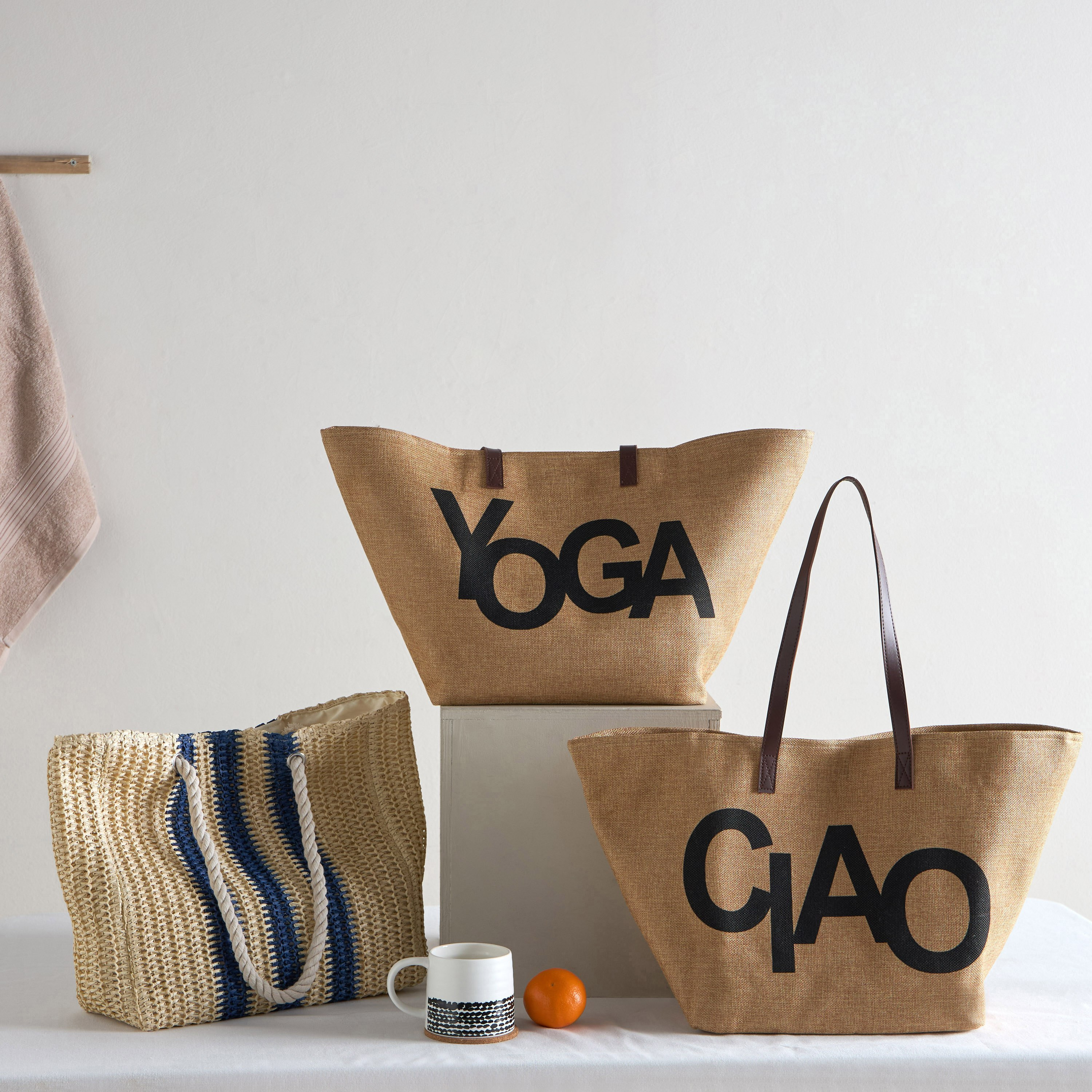 Fun Living Stripes Tote Bag-PROMO_HB_AE_B2G2_011025-image-4
