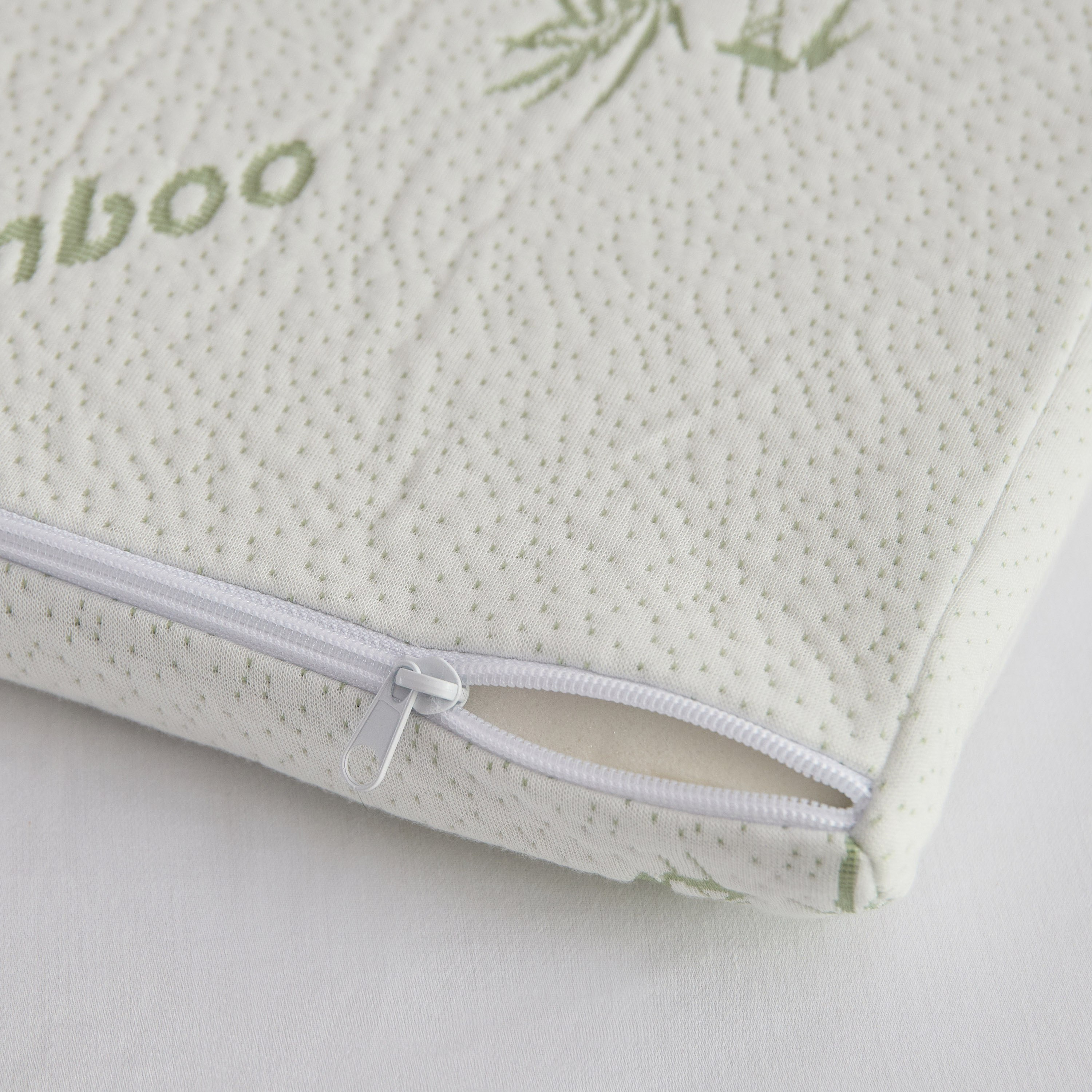 Relax Bamboo Memory Foam Queen Mattress Topper - 150x200+4 cm-hbxhomeware-hbxbedroom-image-5