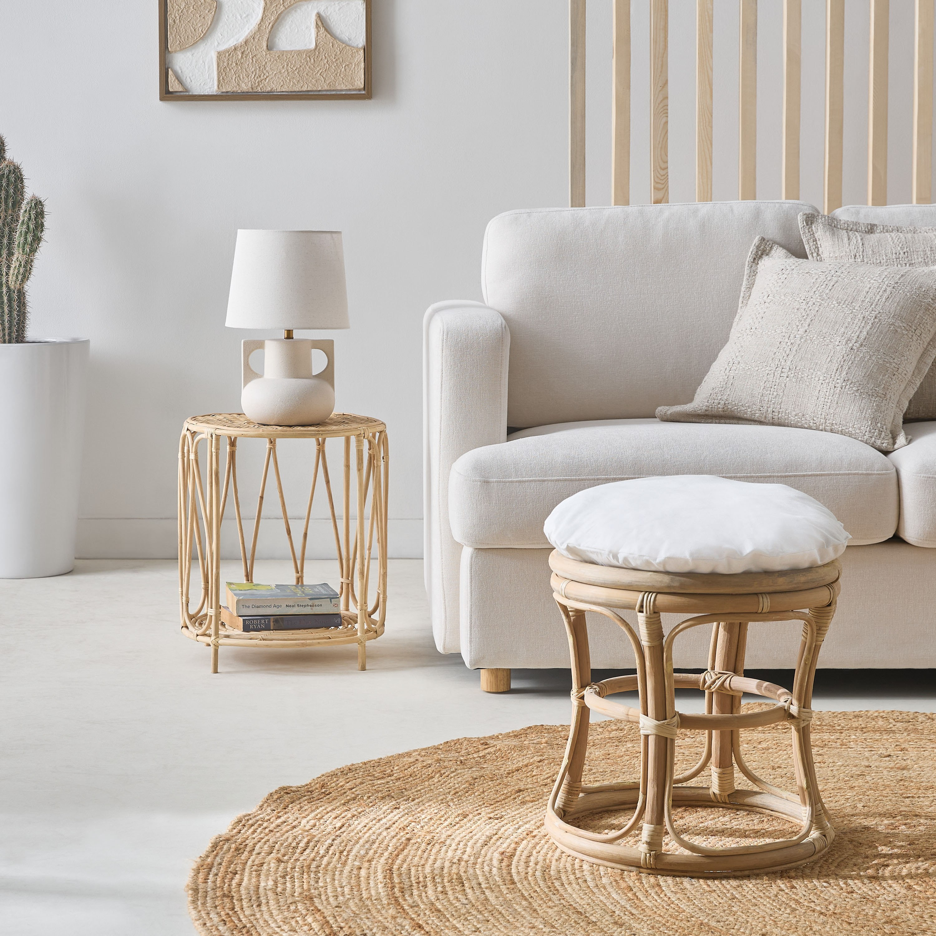 مقعد عثماني مستدير من الروطان الطبيعي من بوهو بليس-hbxlivingroom-sofasandarmchairs-ottomansandfootstools-image-5