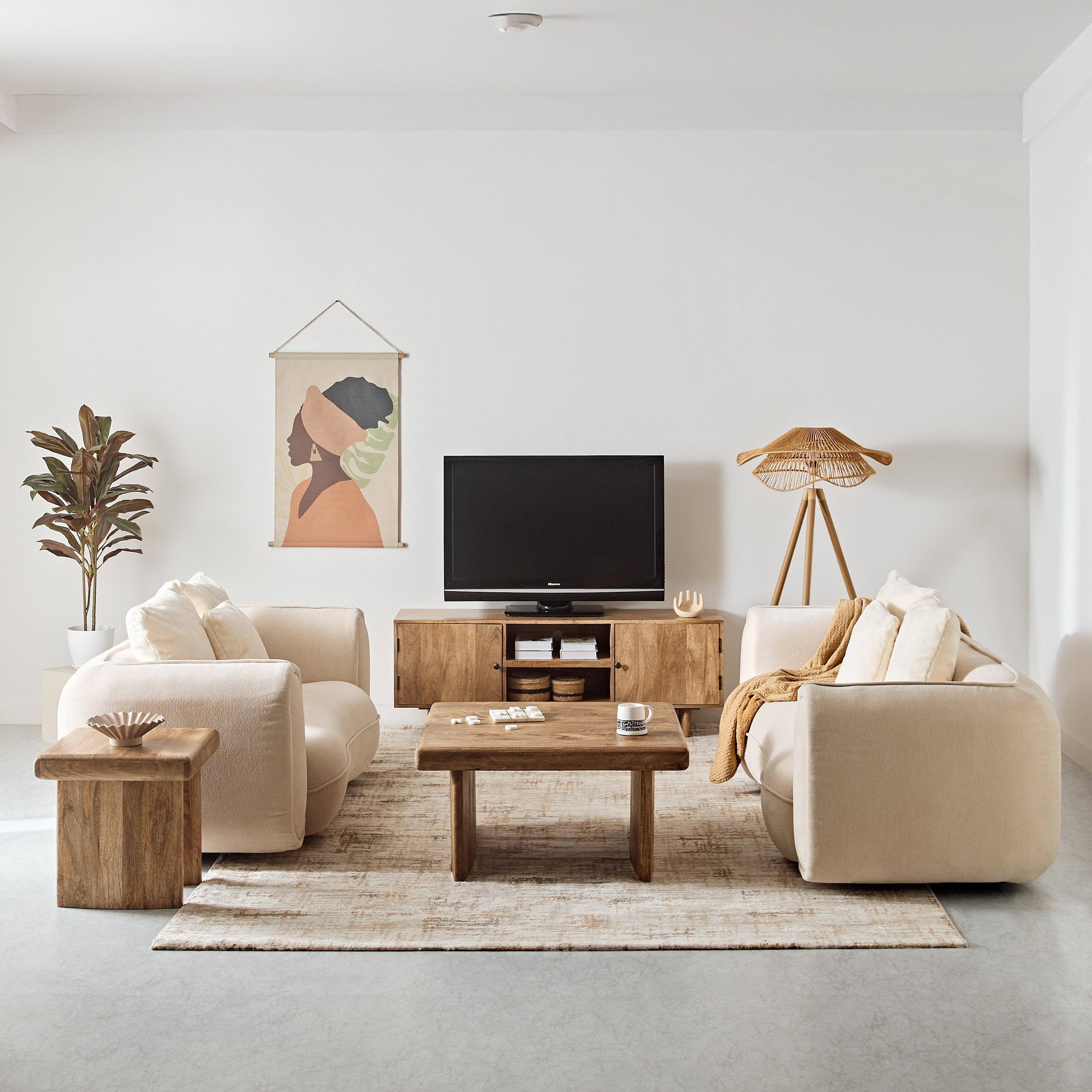كنبة قماش بـ 3 مقاعد و3 وسائد من فينيكس-hbxlivingroom-sofasandarmchairs-sofas-image-8