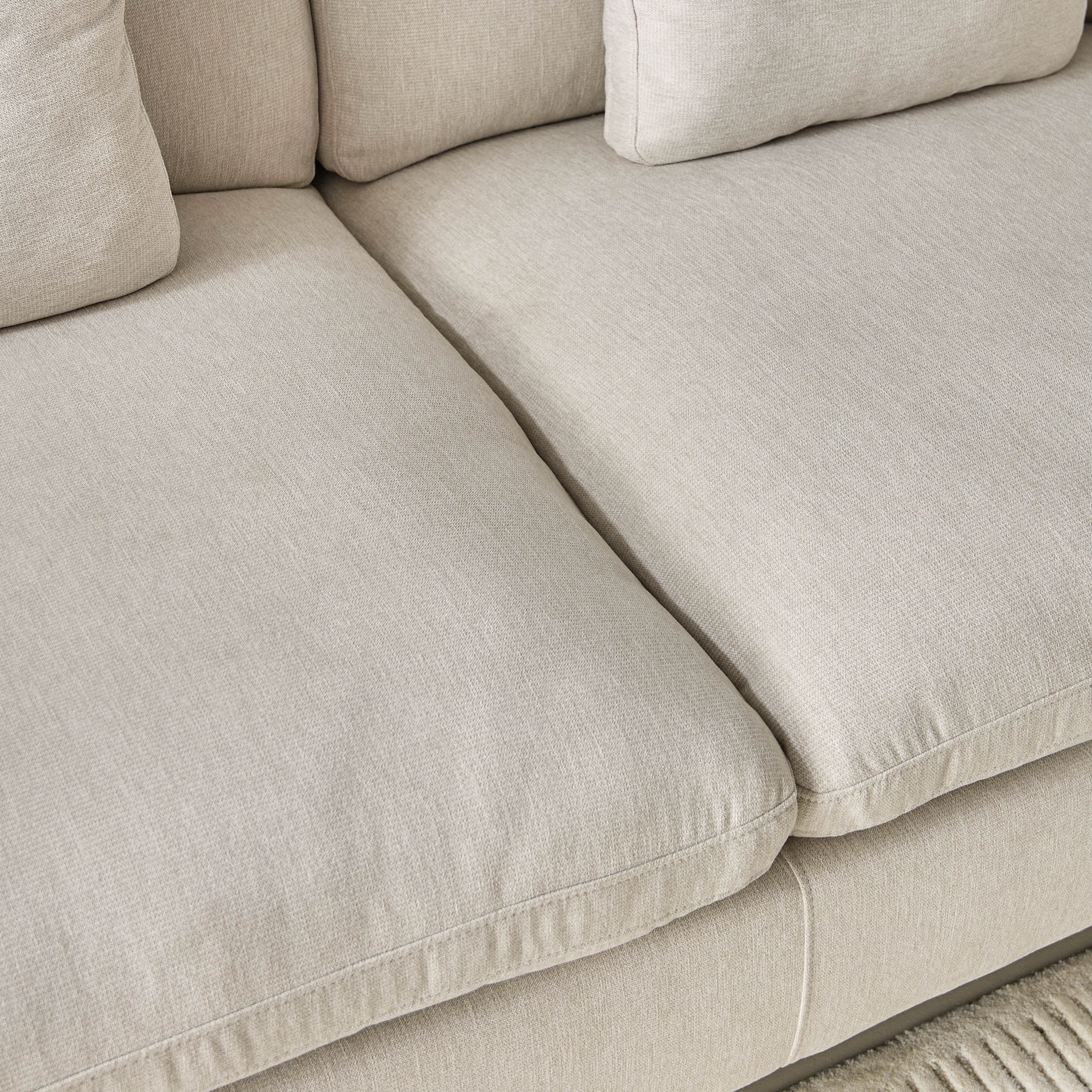 كنبة قماش 3 مقاعد مع وسادتين للخصر ووسادتين للرأس من فرانسيسكو-hbxlivingroom-sofasandarmchairs-sofas-image-8