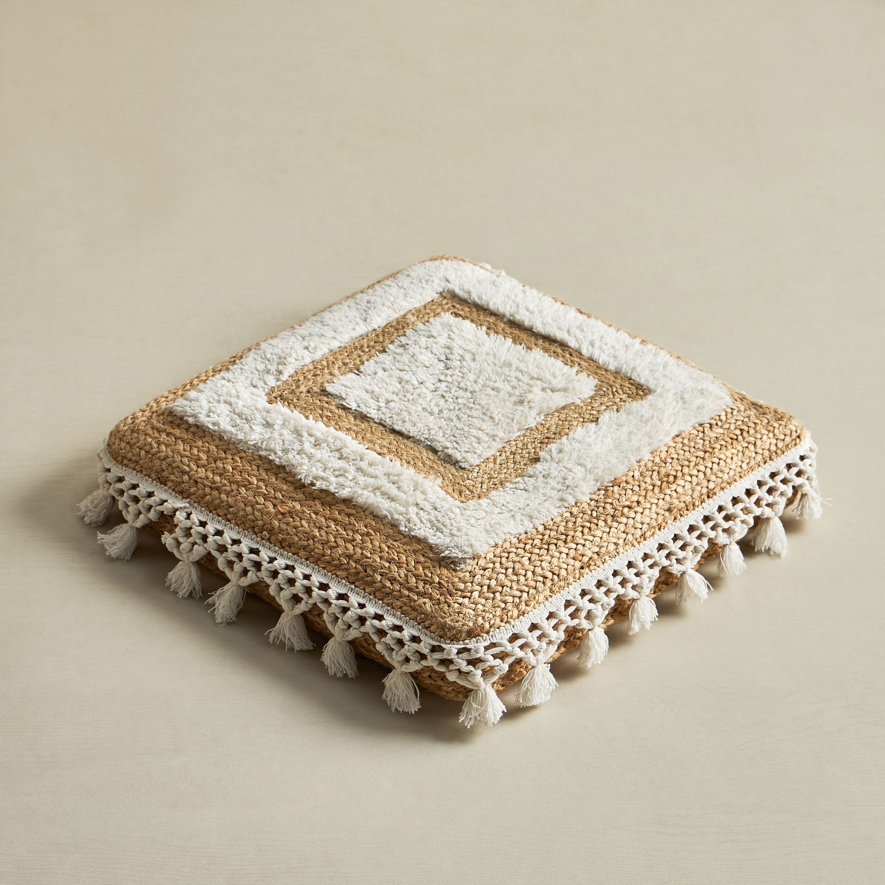 وسادة أرضية جوت مصنوعة يدوياً من إيكو ميدتاون - 50x50x7 سم-hbxhomeware-hbxlivingroom-image-1