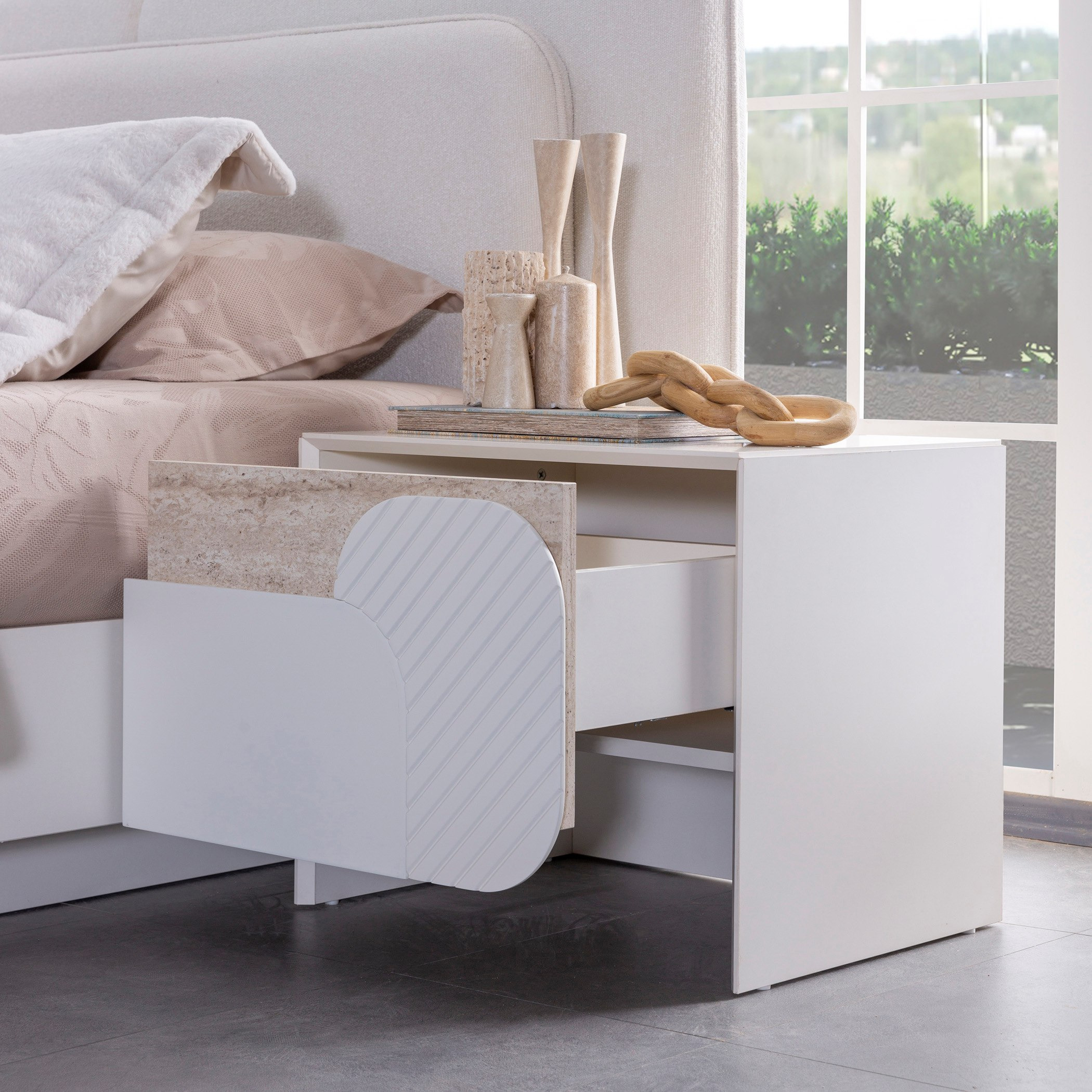 طقم غرفة نوم كينج 6 قطع مع وحدة تخزين هيدروليك من ألفا - 180x200 سم-hbxbedroom-bedsandbedsets-bedroomsets-king-image-8