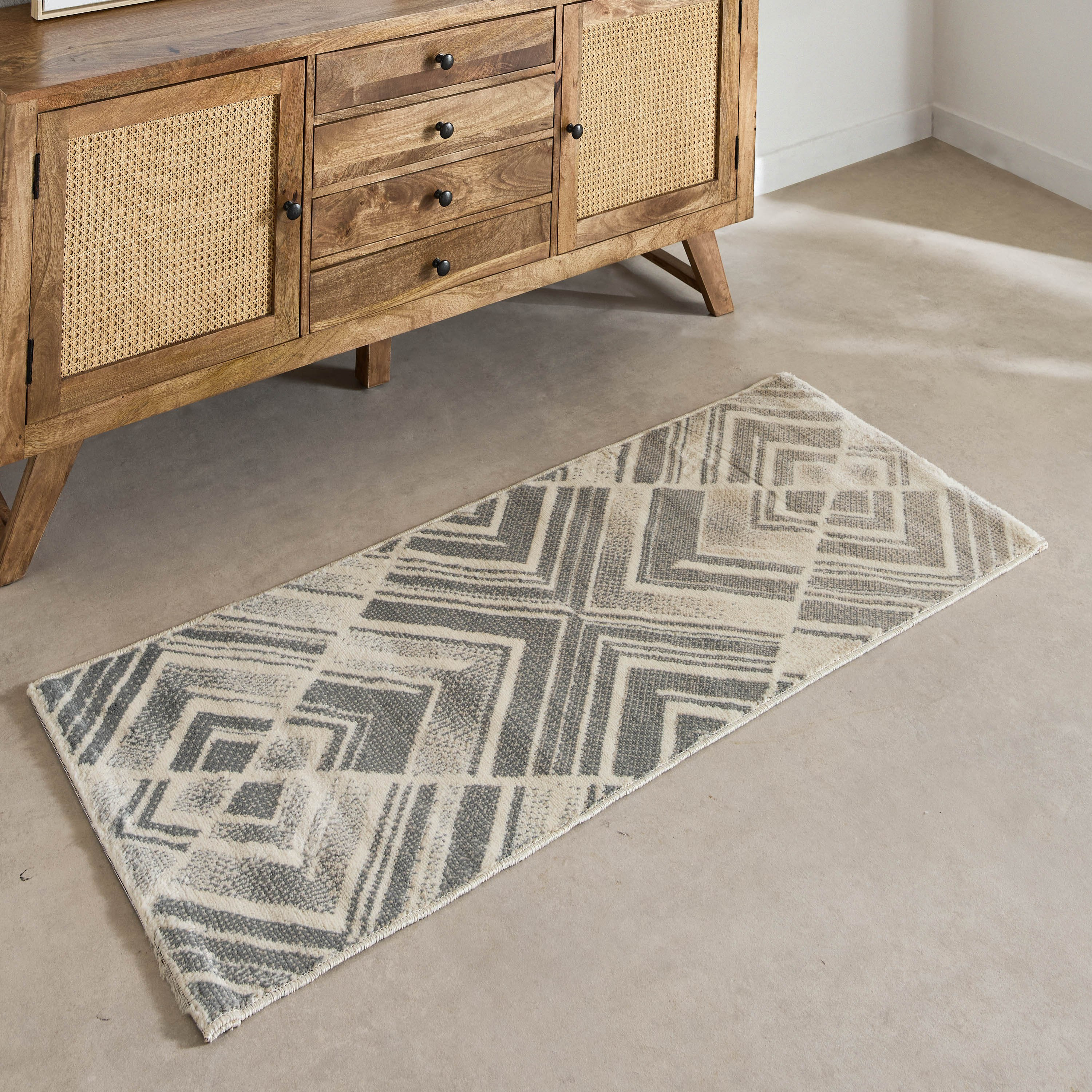 سجادة بولي بروبيلين مقاومة للبقع بلوم من ماهرين - 60x150 سم-hbxdecorandfurnishings-floorcoverings-rugs-image-1