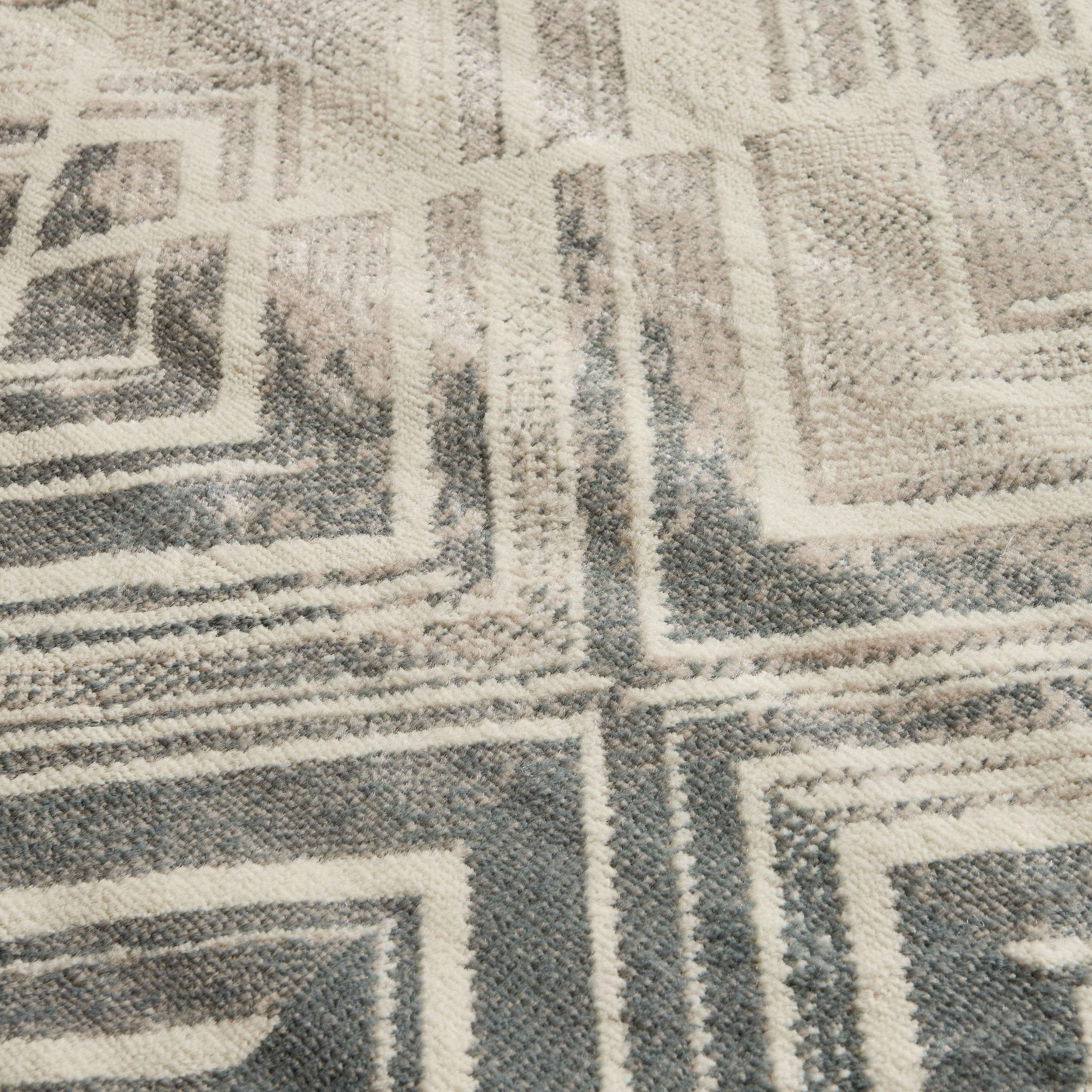Mahreen Bloom Stain Resistant Polypropylene Rug - 150x200 cm-hbxdecorandfurnishings-floorcoverings-rugs-image-3