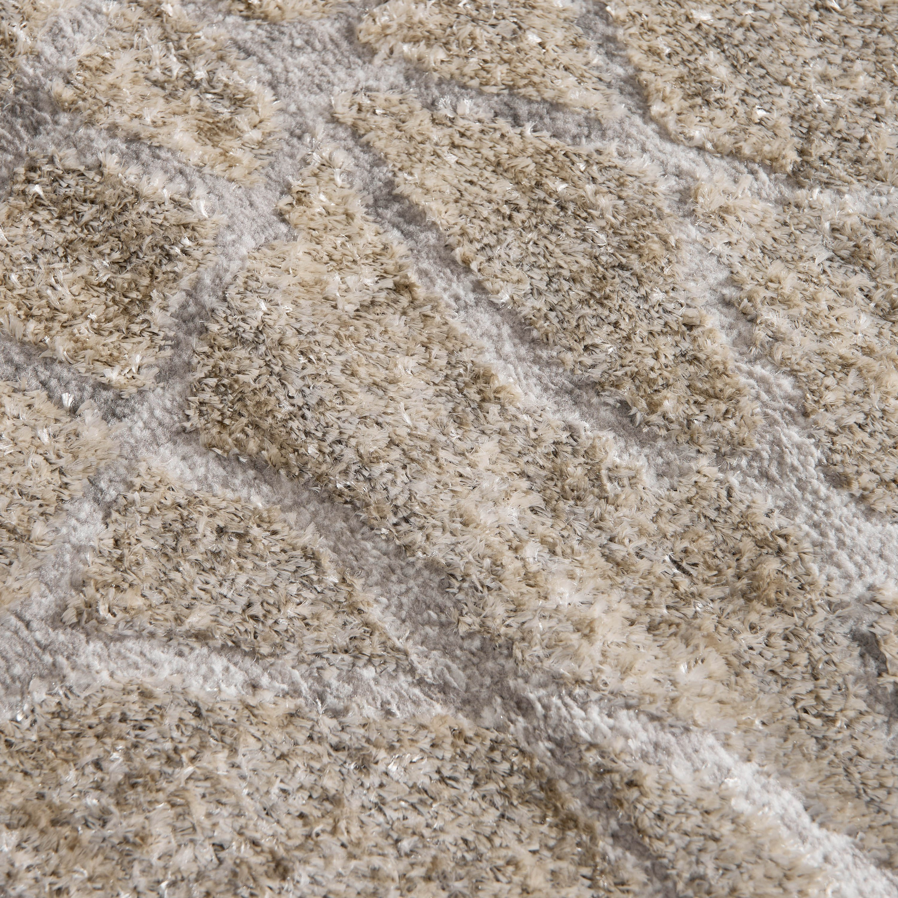 Gloss Shine Stain Resistant Polypropylene Rug - 110x160 cm-hbxdecorandfurnishings-floorcoverings-rugs-image-3