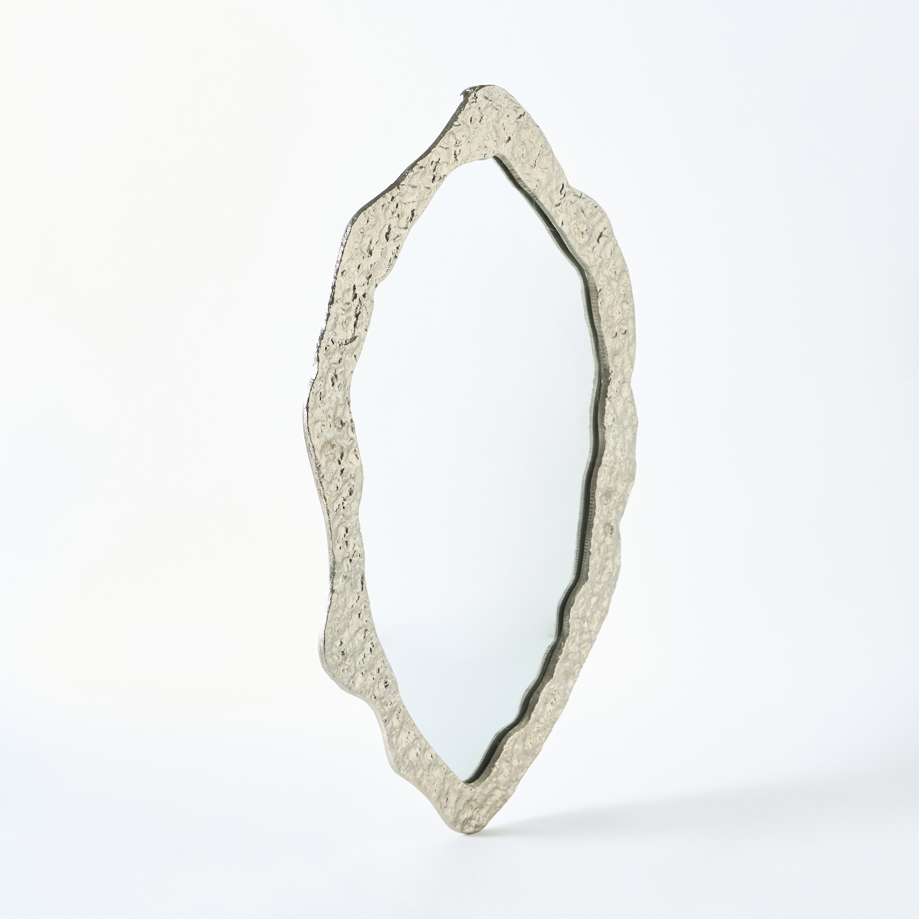 مرآة فاخرة ألومنيوم بتصميم عضوي من رايون - 43×2×70 سم-hbxhomeware-hbxdecorandfurnishings-image-5
