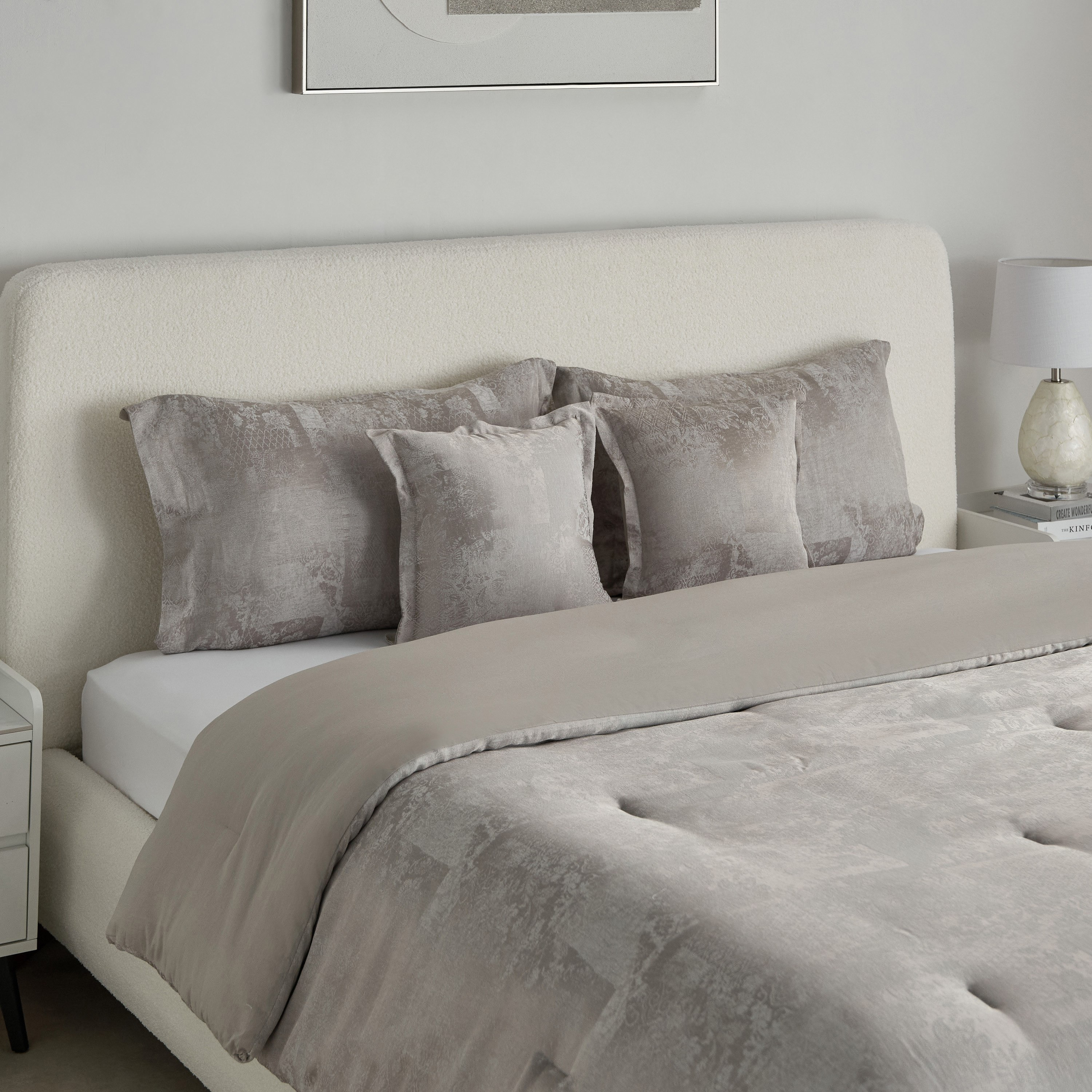 Whitebliss Ornate 5-Piece Jacquard King Comforter Set - 220x240 cm-hbxhomeware-hbxbedroom-image-1