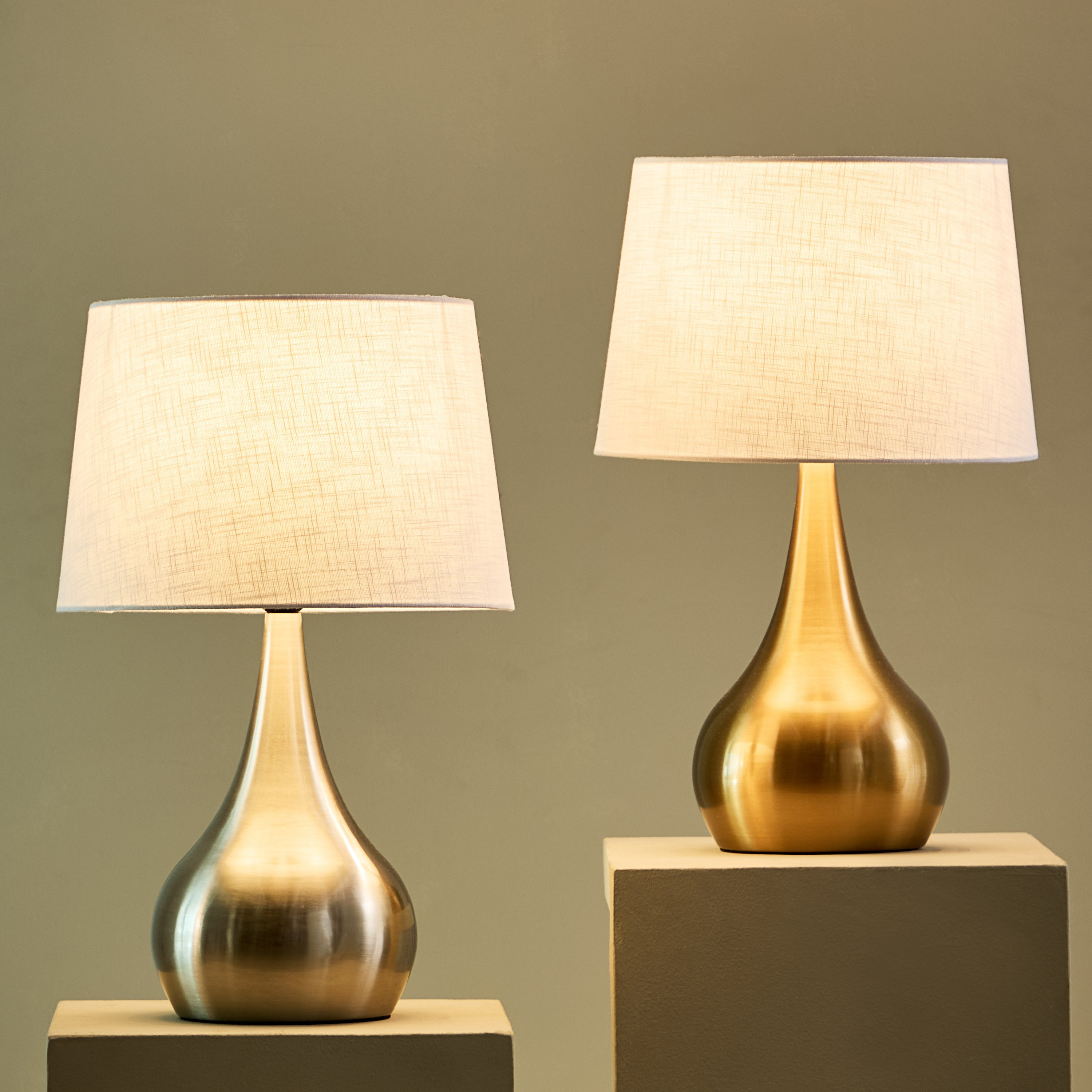 Antark Metal Table Lamp with Linen Shade - 30x48 cm-PROMO_HB_AE_B1G1_250925-image-6