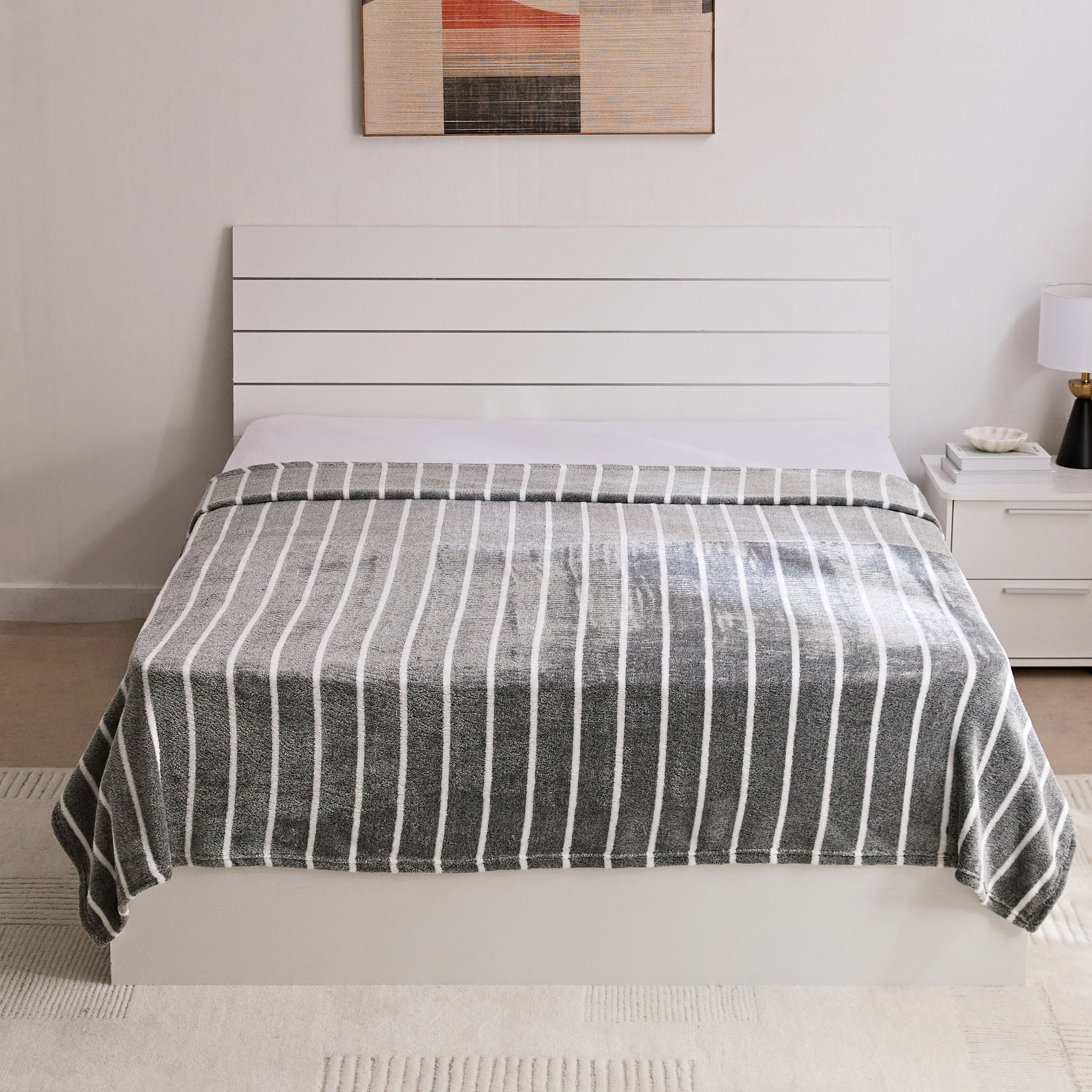 بطانية كوين مخططة واي دي من لينوا - 200x220 سم-hbxhomeware-hbxbedroom-image-2