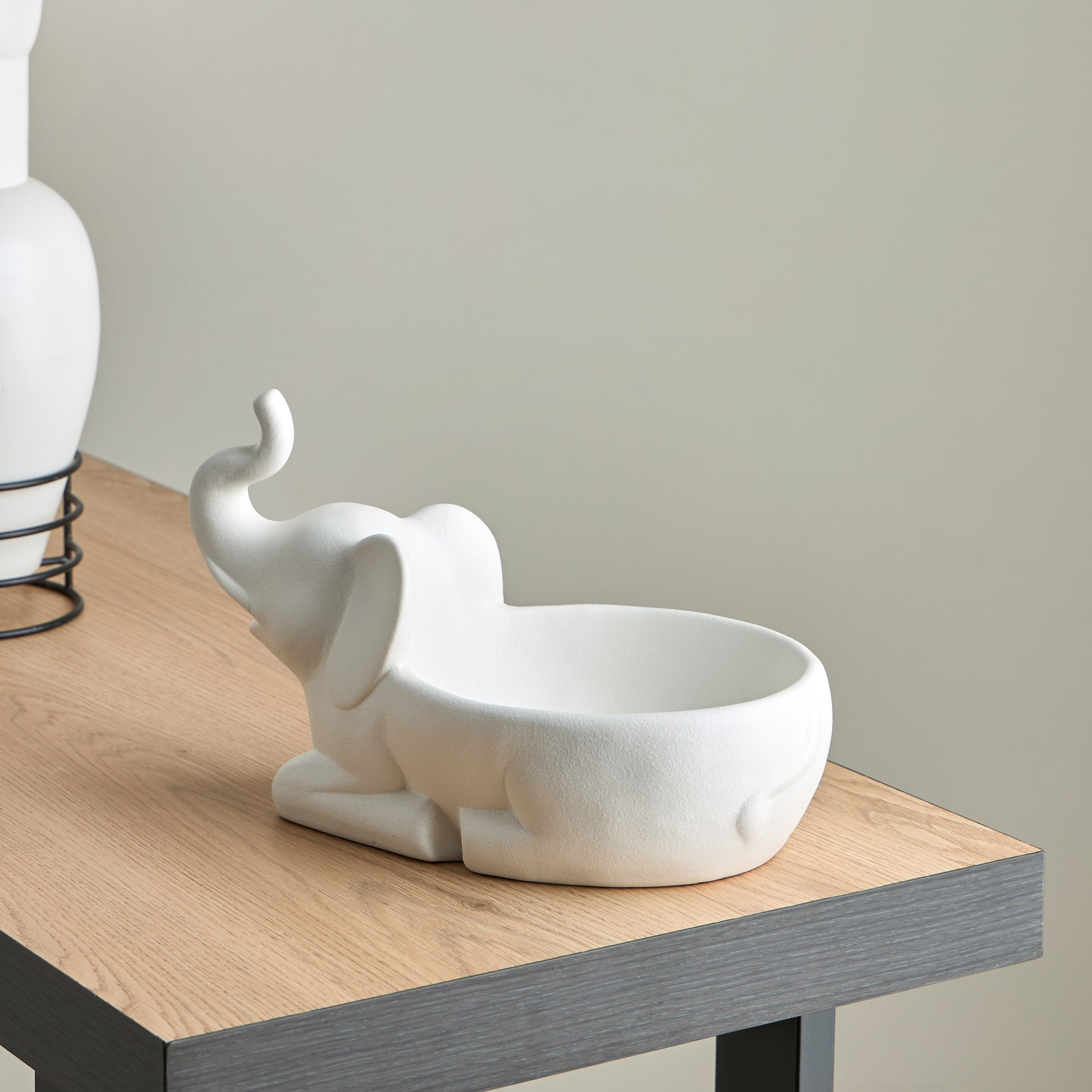 صحن ديكور صغير بتصميم فيل سيراميك وبوليريسين من رين - 28x16x17 سم-hbxhomeware-hbxdecorandfurnishings-image-3