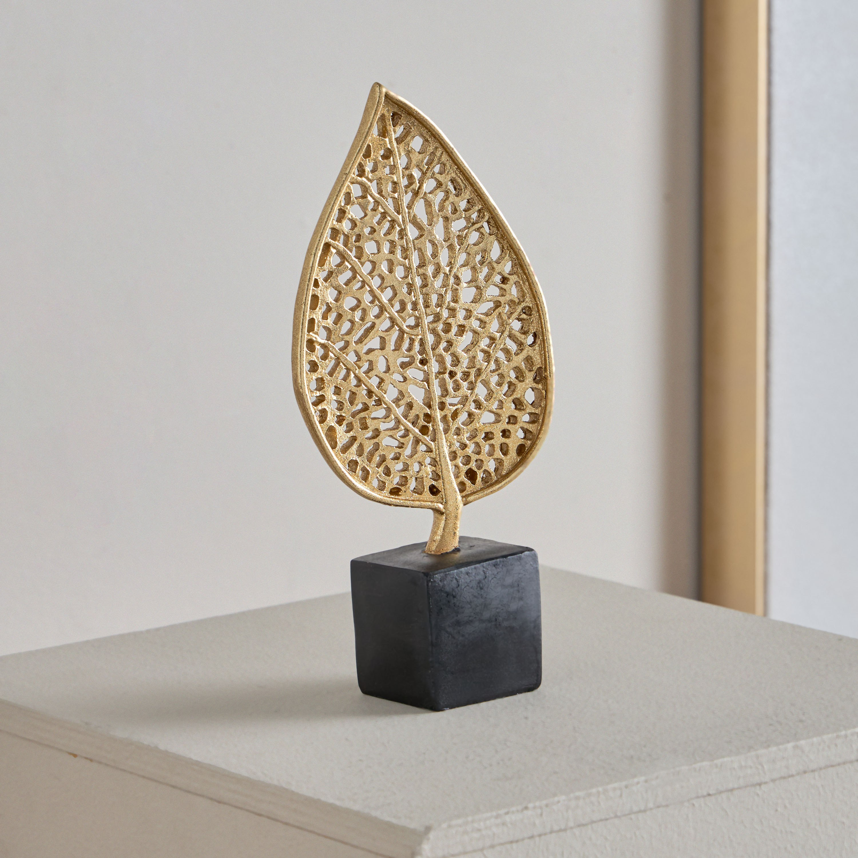 زينة ديكور ورقة شجر من البولي ريزين من رين - 11.5x4.5x24 سم-hbxhomeware-homedecor-figurinesandornaments-image-2