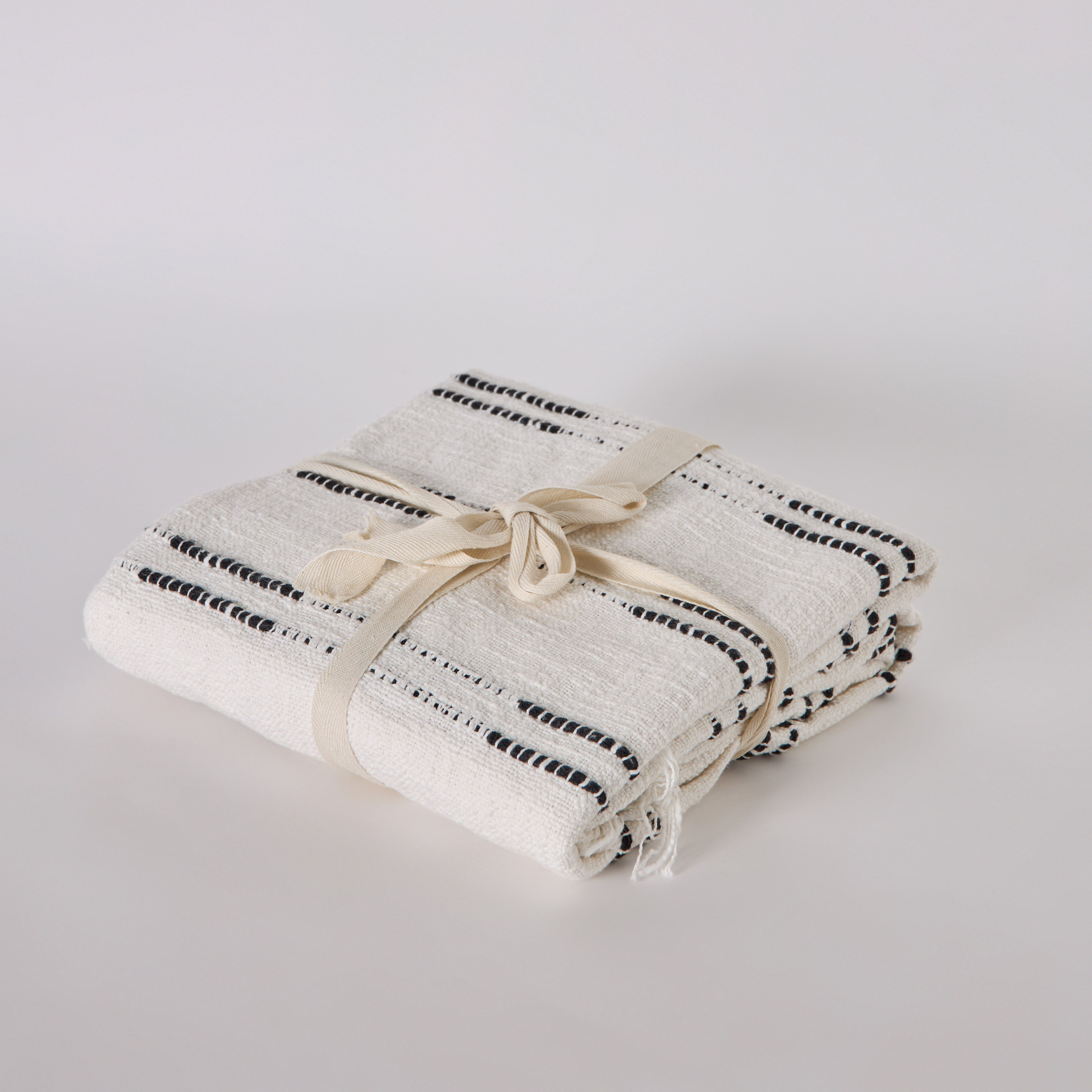 بطانية خفيفة منسوجة مخططة من ألبيدو - 130×170 سم-hbxhomeware-hbxbedroom-image-6