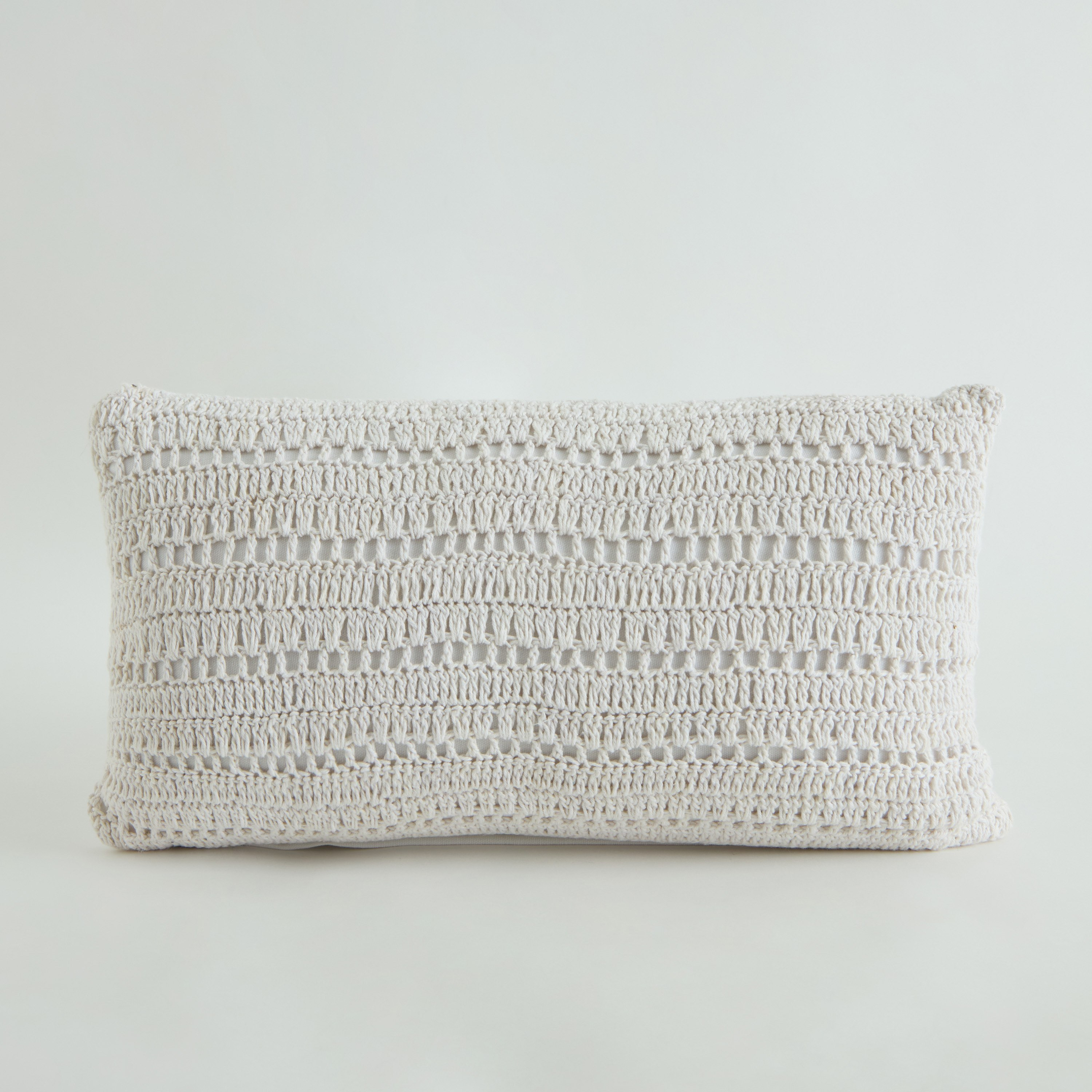 وسادة محشوة مخططة فيلين كرواتيا من وايت هافن - 30×50 سم-hbxhomeware-hbxbedroom-image-5