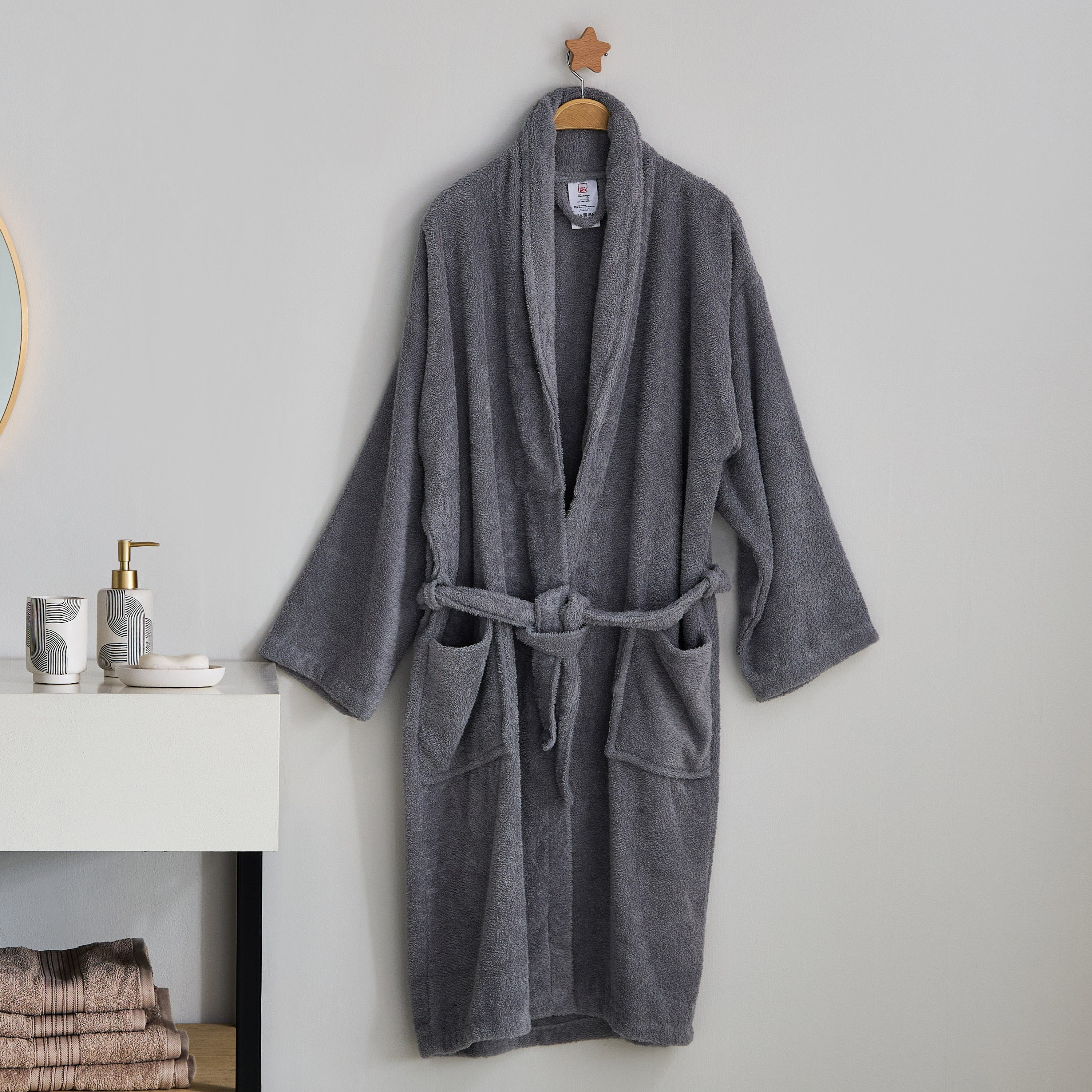 روب حمّام منسدل للبالغين من إيسنشال - كبير-hbxbathroom-bathroomtextiles-image-1