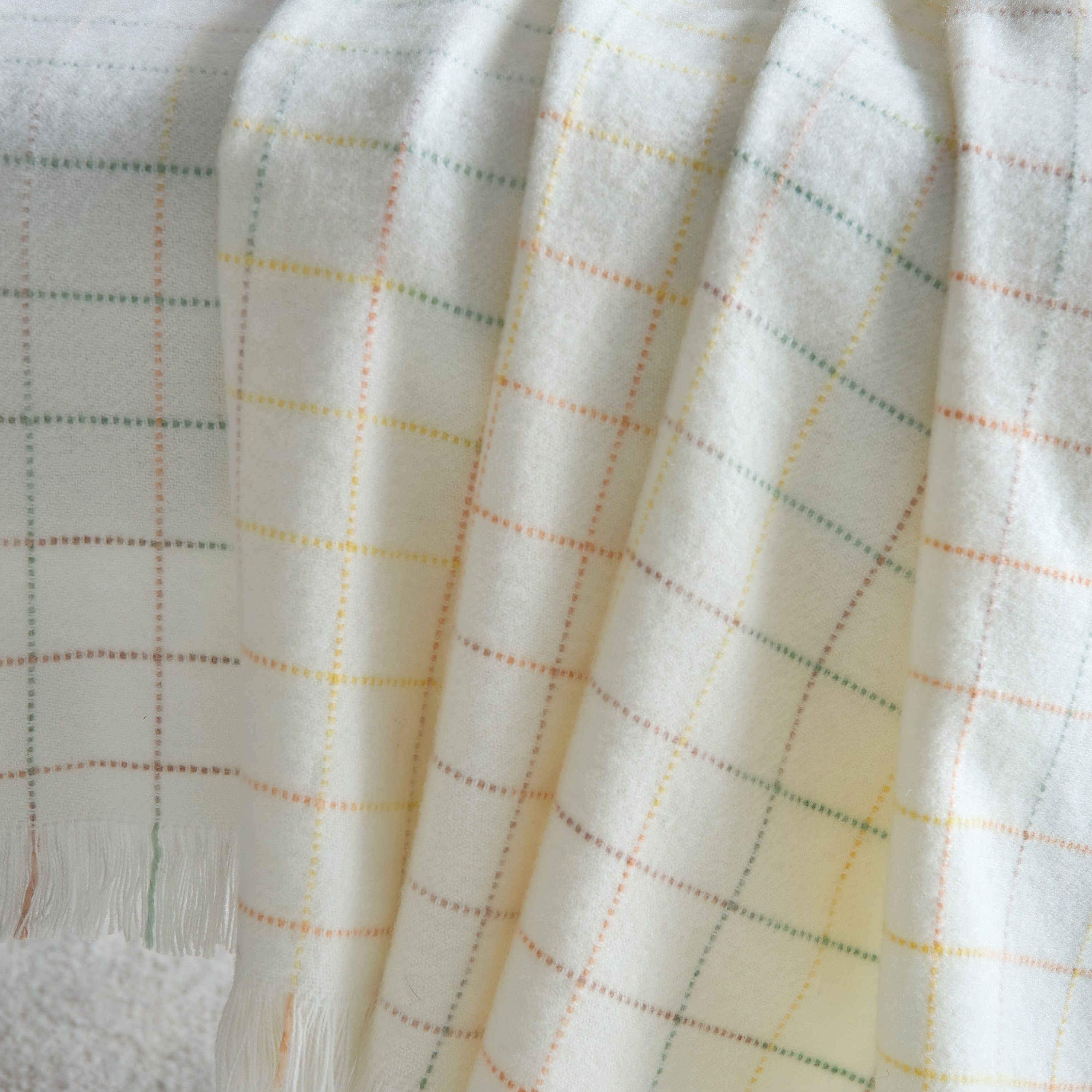 بطانية خفيفة من جيا شيكيور - 127×152 سم-hbxhomeware-hbxbedroom-image-3