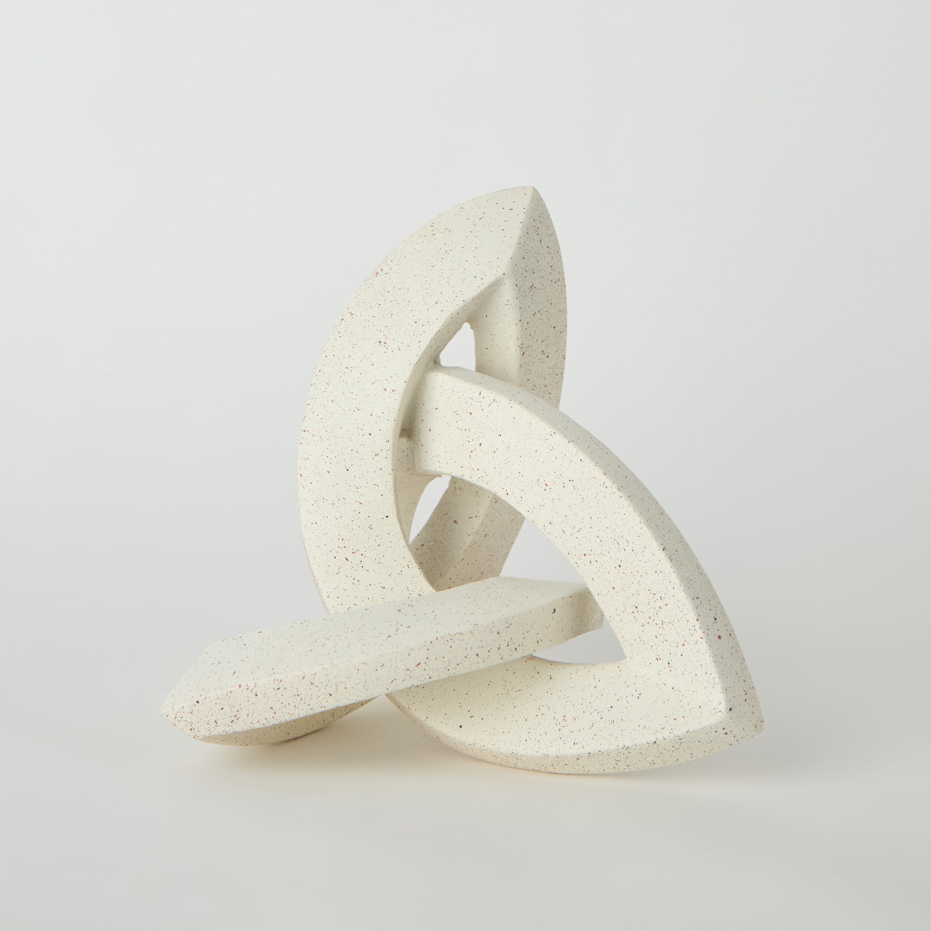 زينة بولي ريزين من رين - 24x21.5x21 سم-hbxhomeware-homedecor-figurinesandornaments-image-5