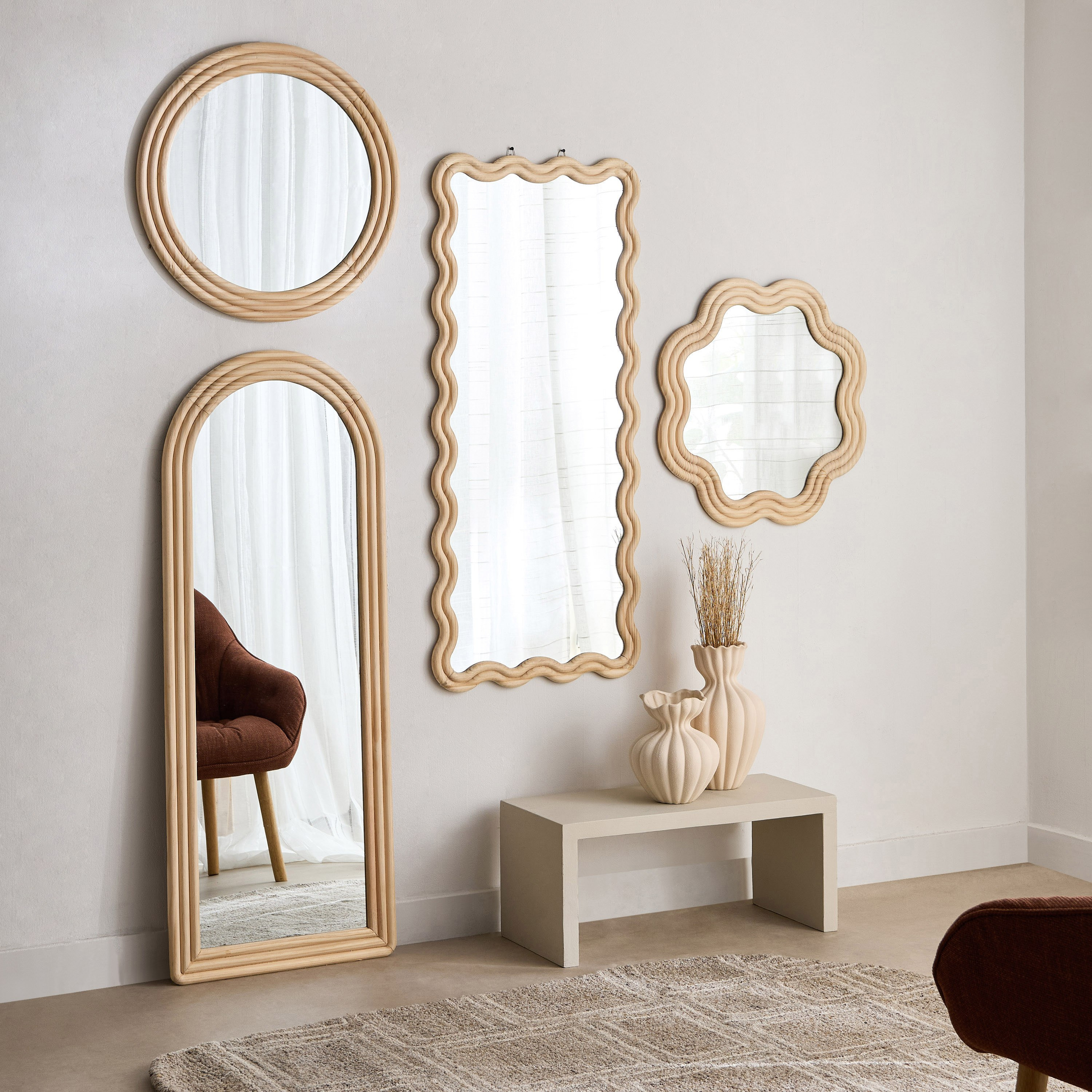 مرآة مموجة من خشب الصنوبر من ليكيسا - 120x54 سم-hbxhomeware-hbxdecorandfurnishings-image-4