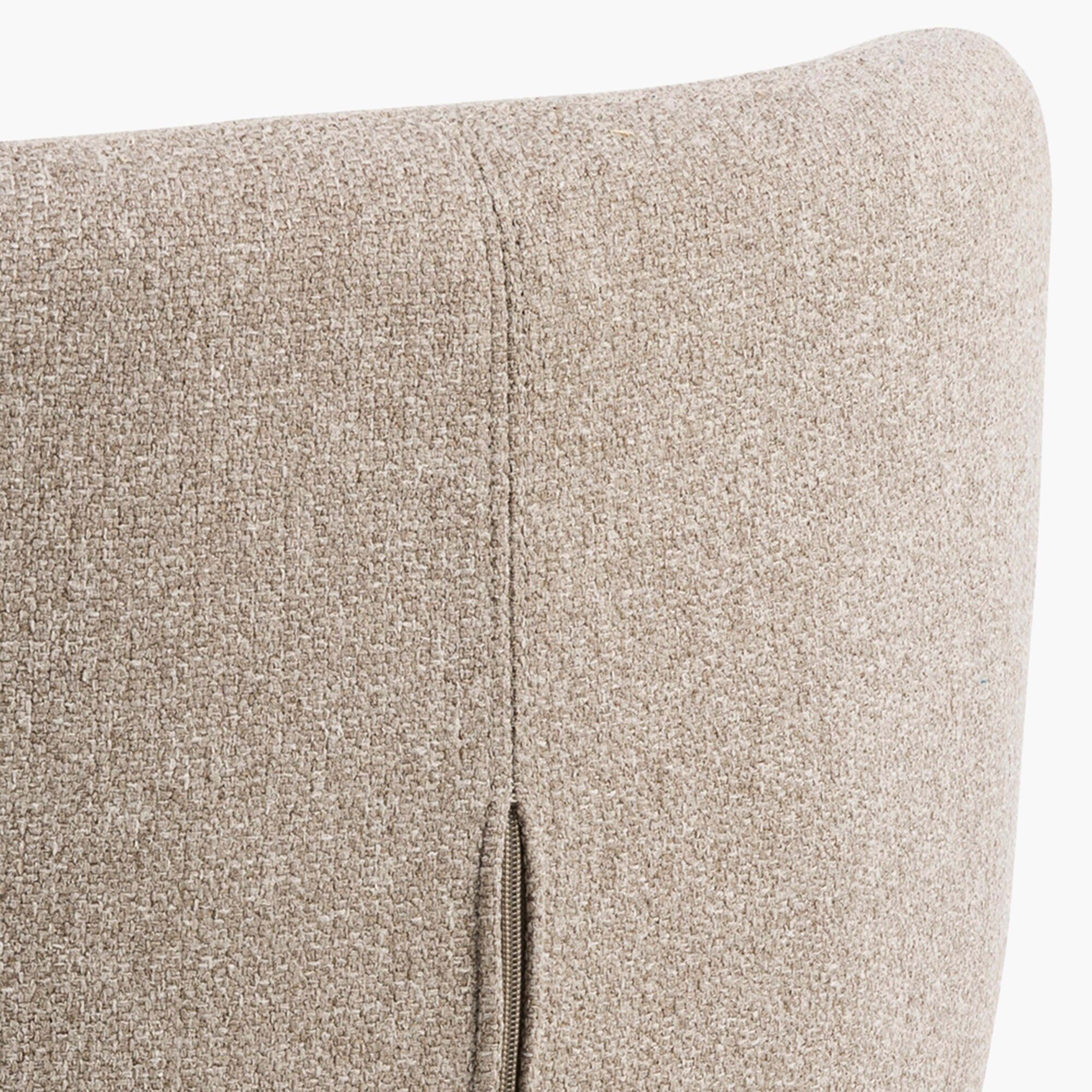 كرسي فردي قماش من براج-hbxlivingroom-sofasandarmchairs-easychairs-image-7