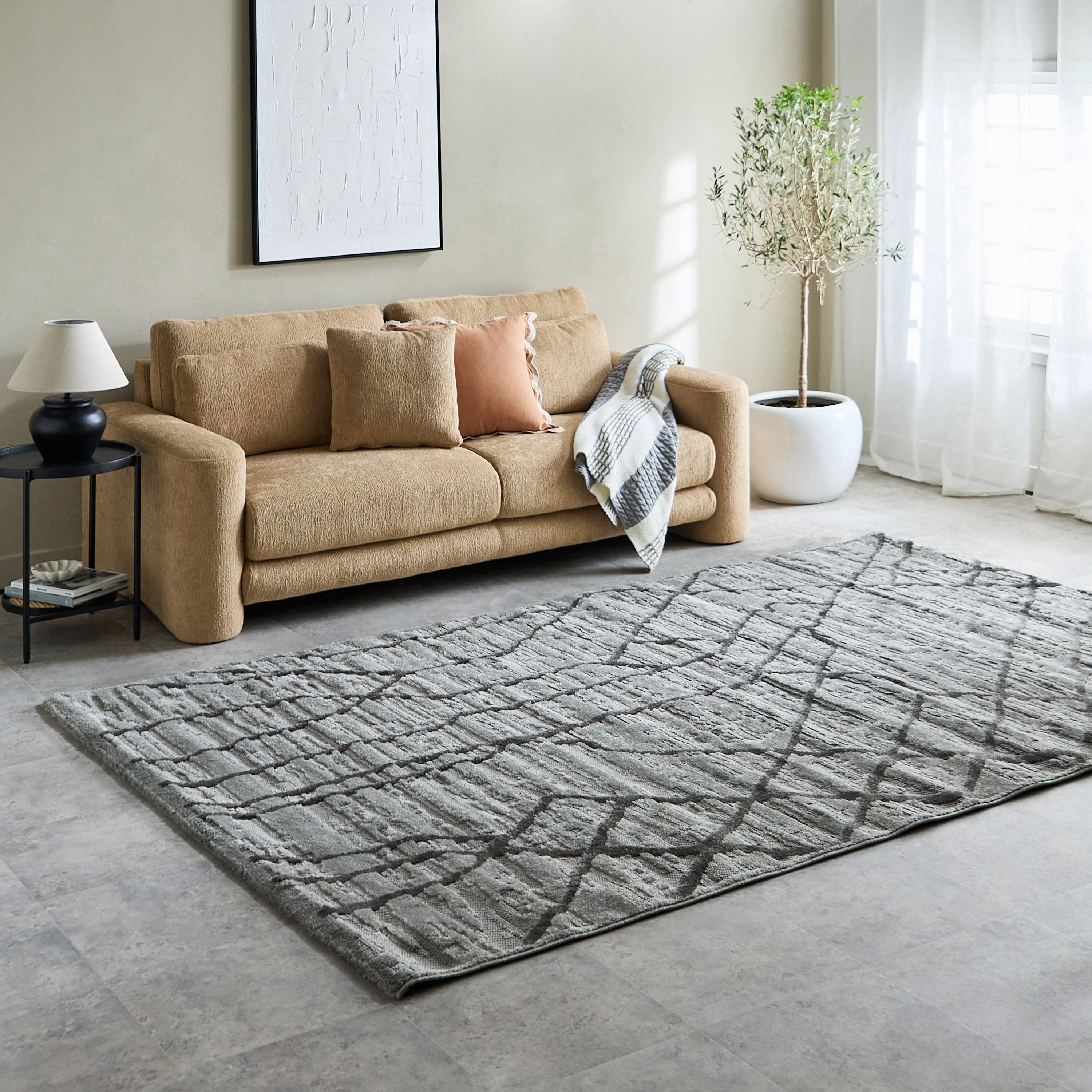 سجادة بولي بروبلين مضادة للانزلاق سترول من كيارا - 200x300 سم-hbxdecorandfurnishings-floorcoverings-rugs-image-1