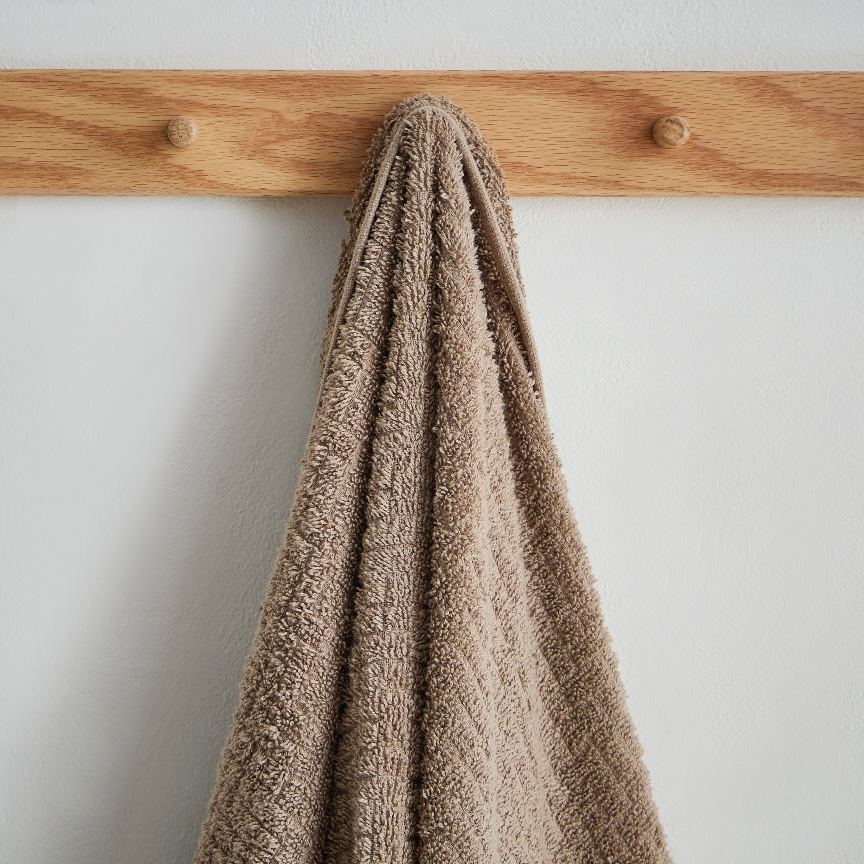 Atlanta Textured Cotton Bath Towel - 68x136 cm-PROMO_HB_AE_B2G2_011025-image-2