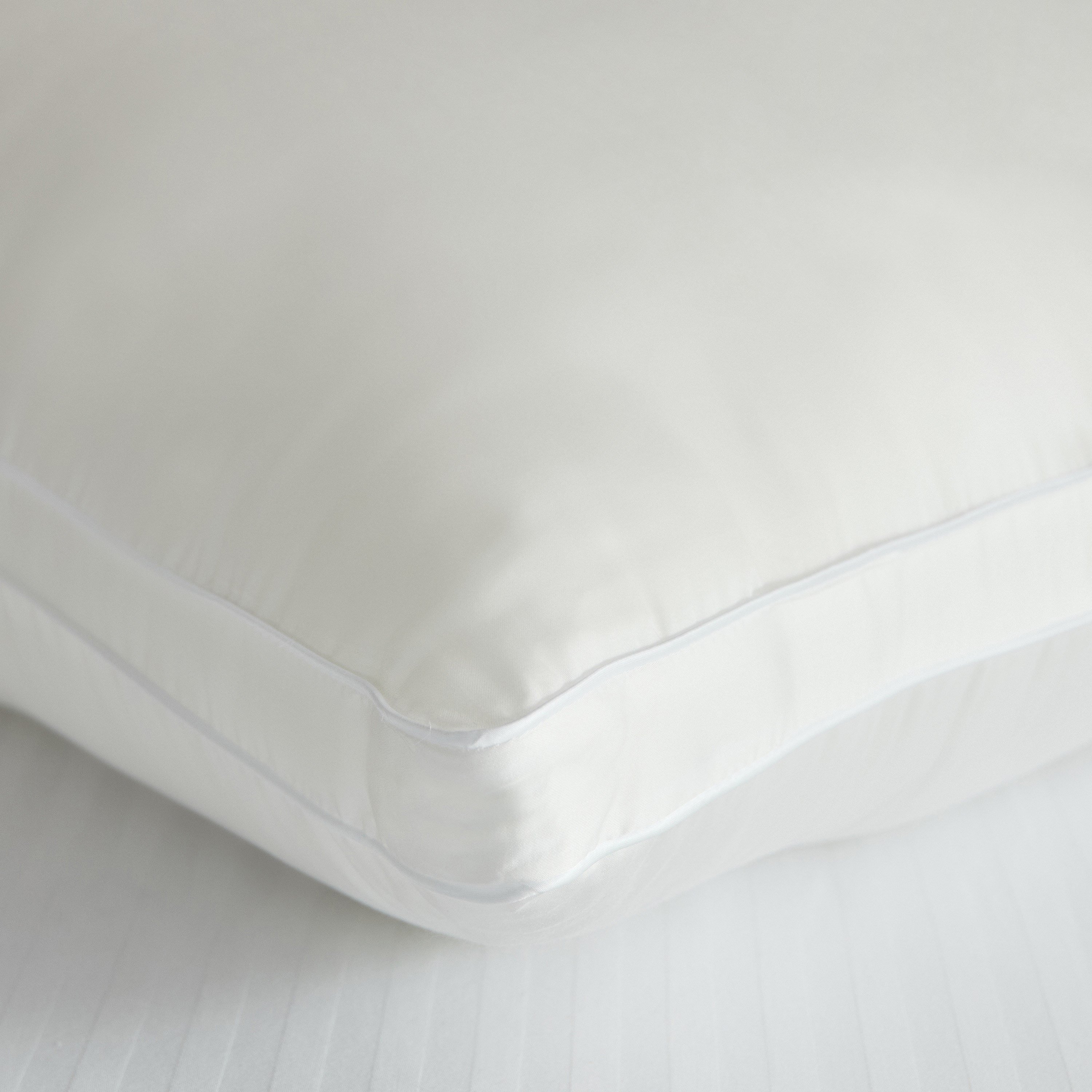 وسادة دعم متوسطة من تينسل بليس - 45x70+5 سم-hbxhomeware-hbxbedroom-image-3