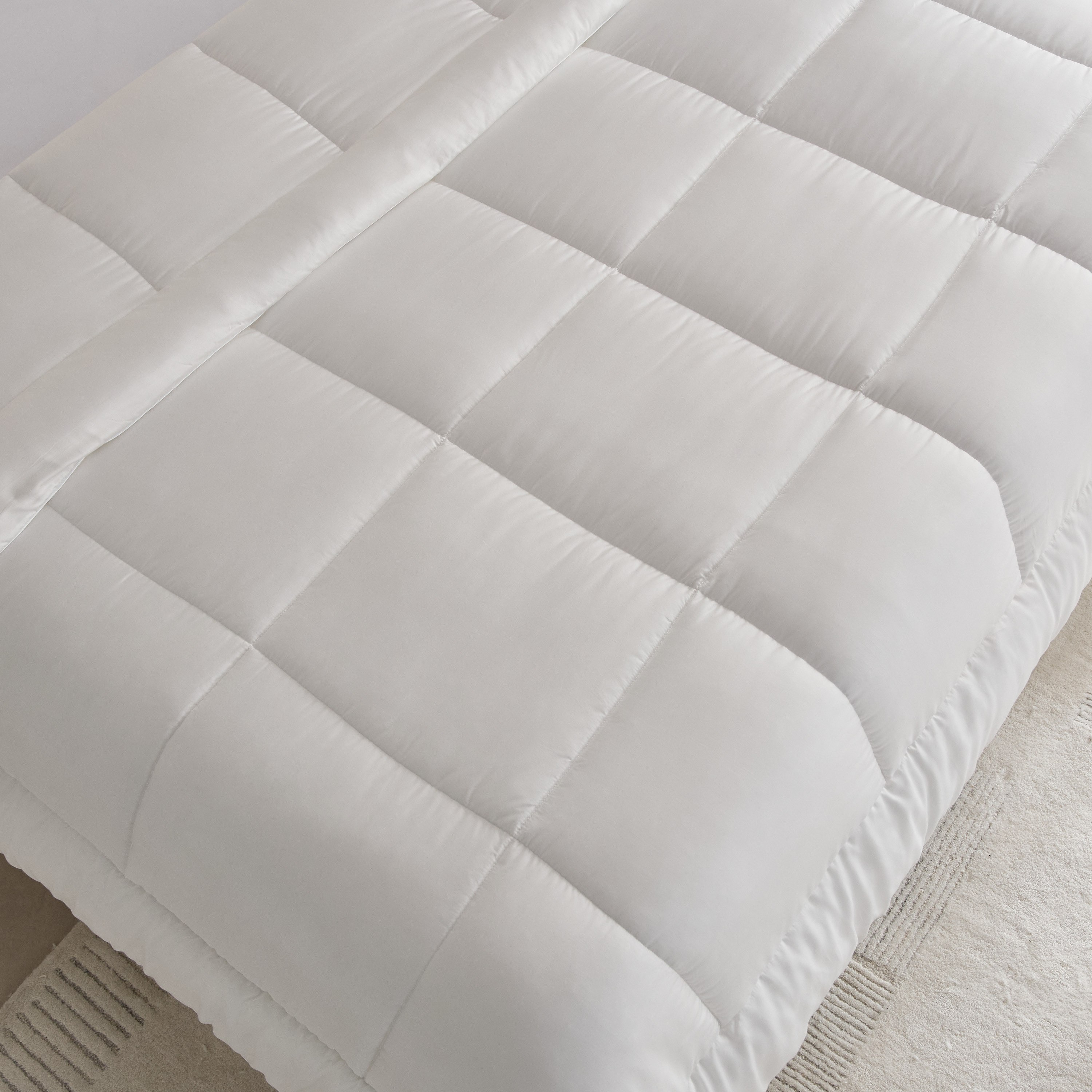 لحاف داخلي سوبر كينغ فاخر من تينسيل بليس - 240x220 سم-hbxhomeware-hbxbedroom-image-3