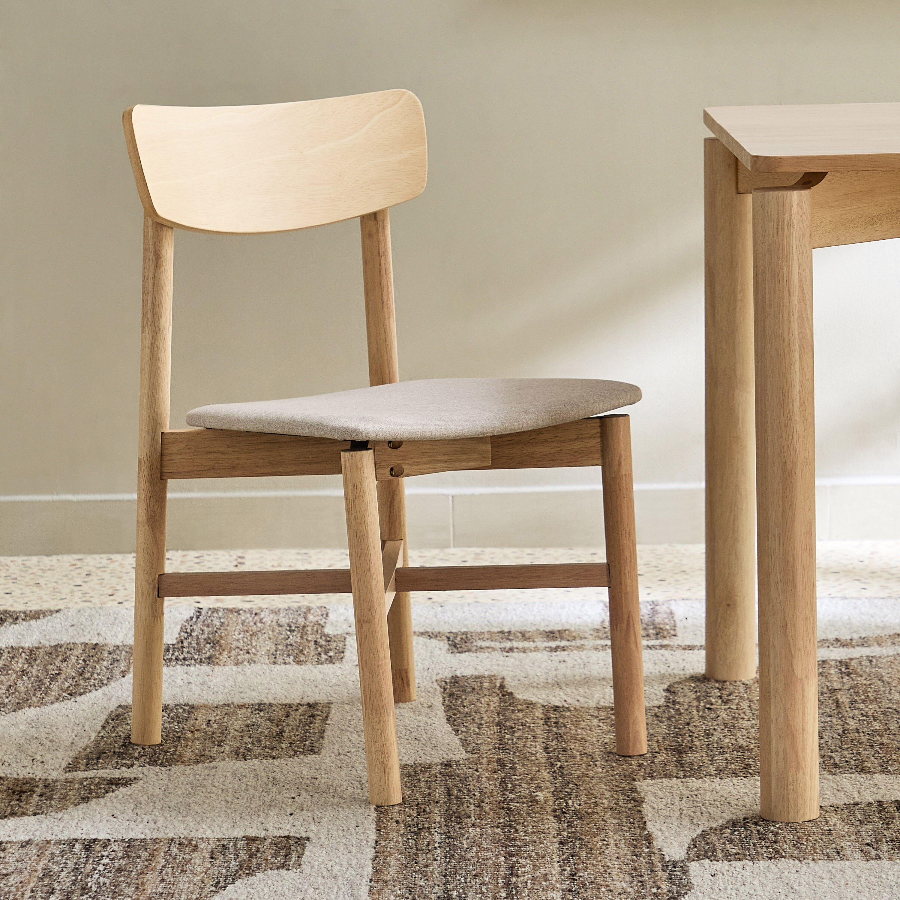 طقم سُفرة 6 مقاعد من الخشب الصلب من ميلان-hbxfurniture-diningtablesandsets-diningsets-sixseater-image-12