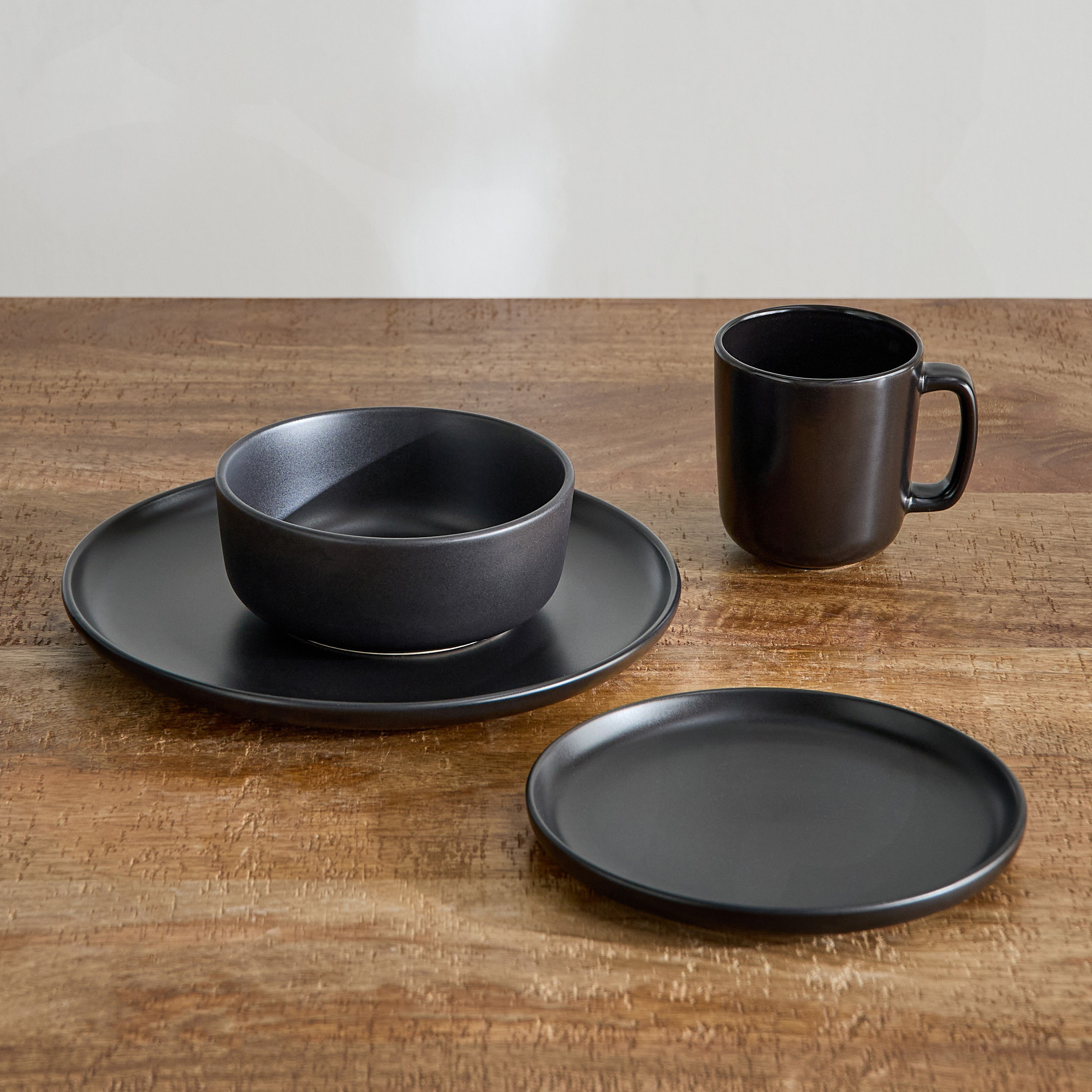 Black Matte 16-Piece Dinner Set-hbxdiningroom-tabletop-dinnersets-image-3