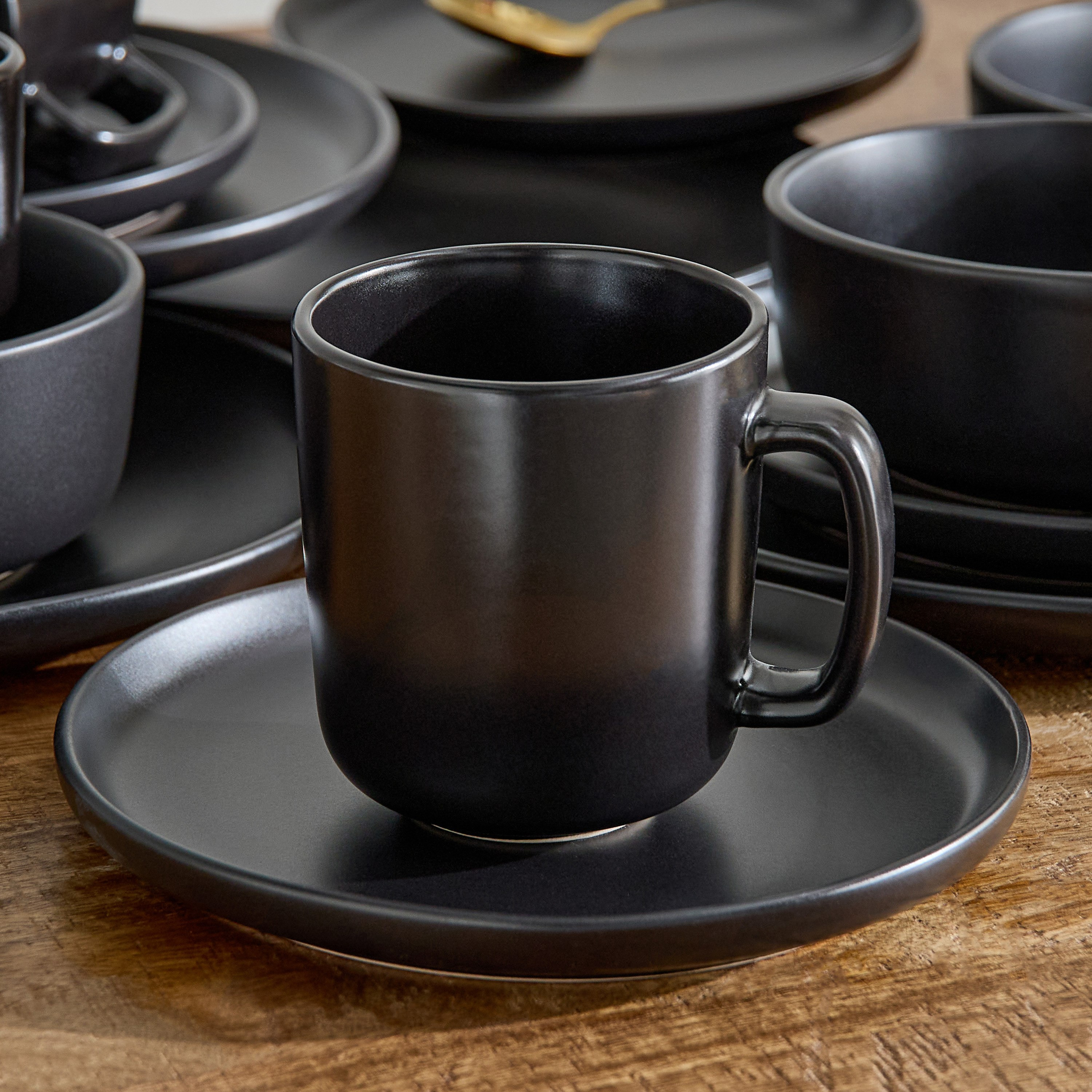 Black Matte 16-Piece Dinner Set-hbxdiningroom-tabletop-dinnersets-image-5
