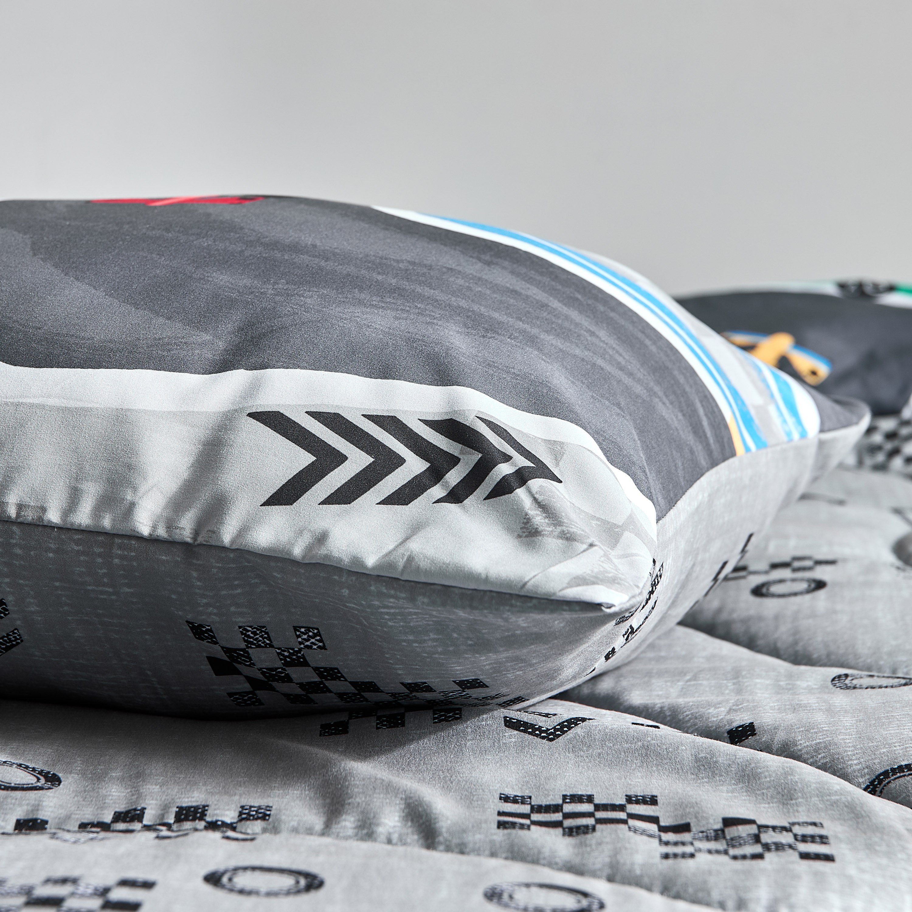 Tom 2-Piece Gearhead Cars Single Microfibre Comforter Set - 135x220 cm-hbxhomeware-hbxbedroom-image-8