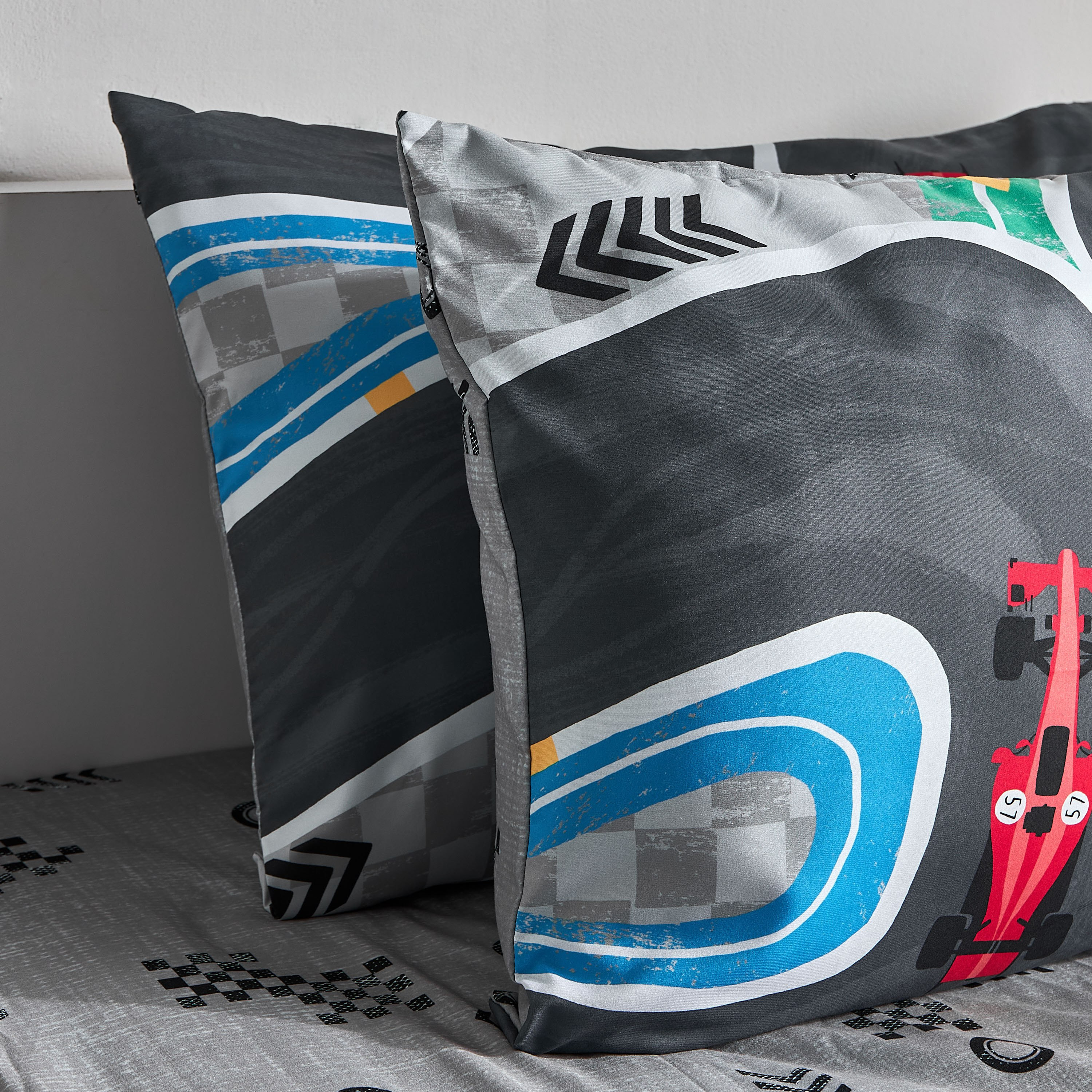 Tom Gearhead Cars 2-Piece Microfibre Pillow Cover Set - 50x75 cm-hbxhomeware-hbxbedroom-image-3