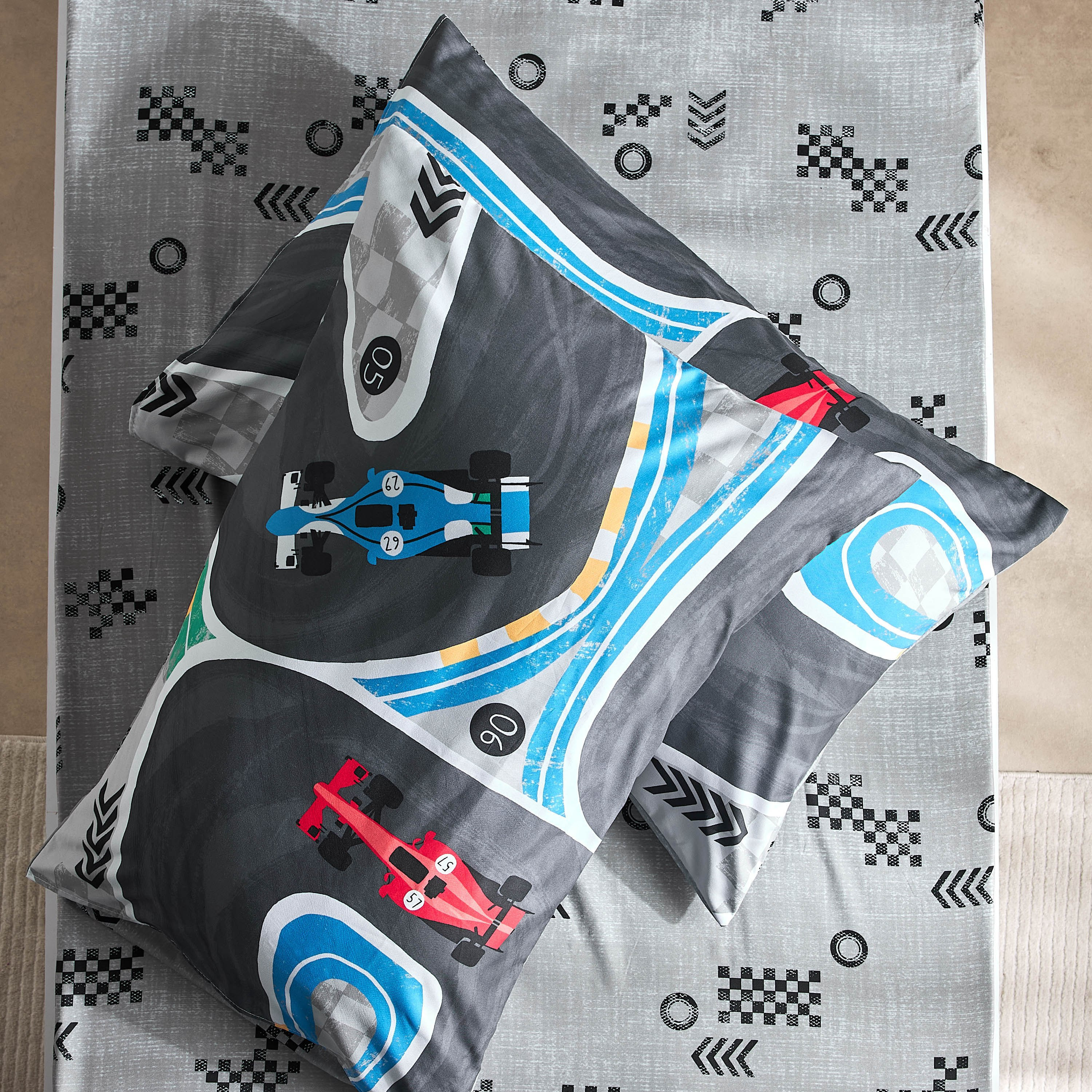 Tom Gearhead Cars 2-Piece Microfibre Pillow Cover Set - 50x75 cm-hbxhomeware-hbxbedroom-image-5
