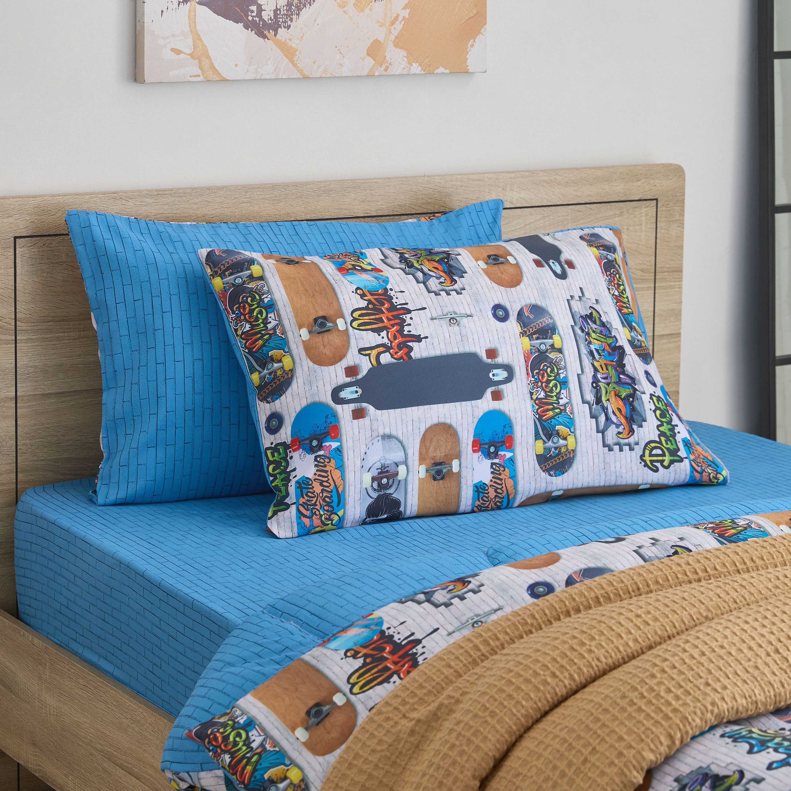 Tom Gearhead Skate 2-Piece Microfibre Pillow Cover Set - 50x75 cm-hbxhomeware-hbxbedroom-image-1