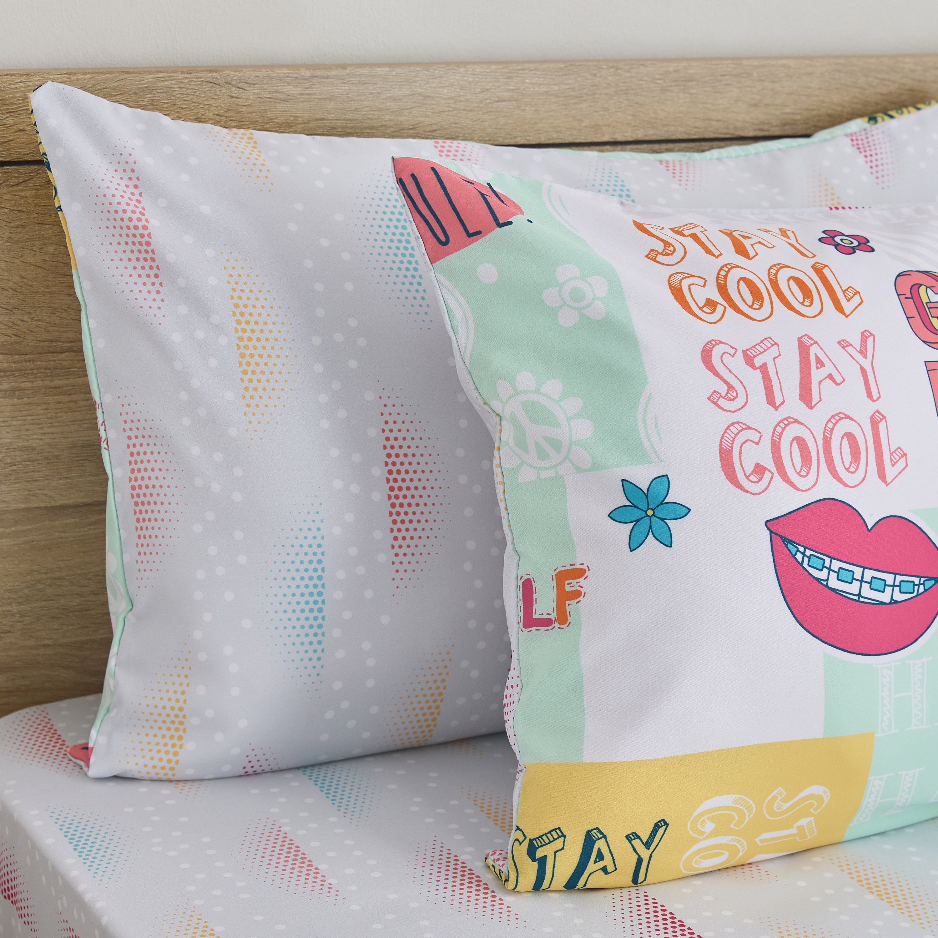 Ivy Sparkle and Shine 2-Piece Microfibre Pillow Cover Set - 50x75 cm-hbxhomeware-hbxbedroom-image-3