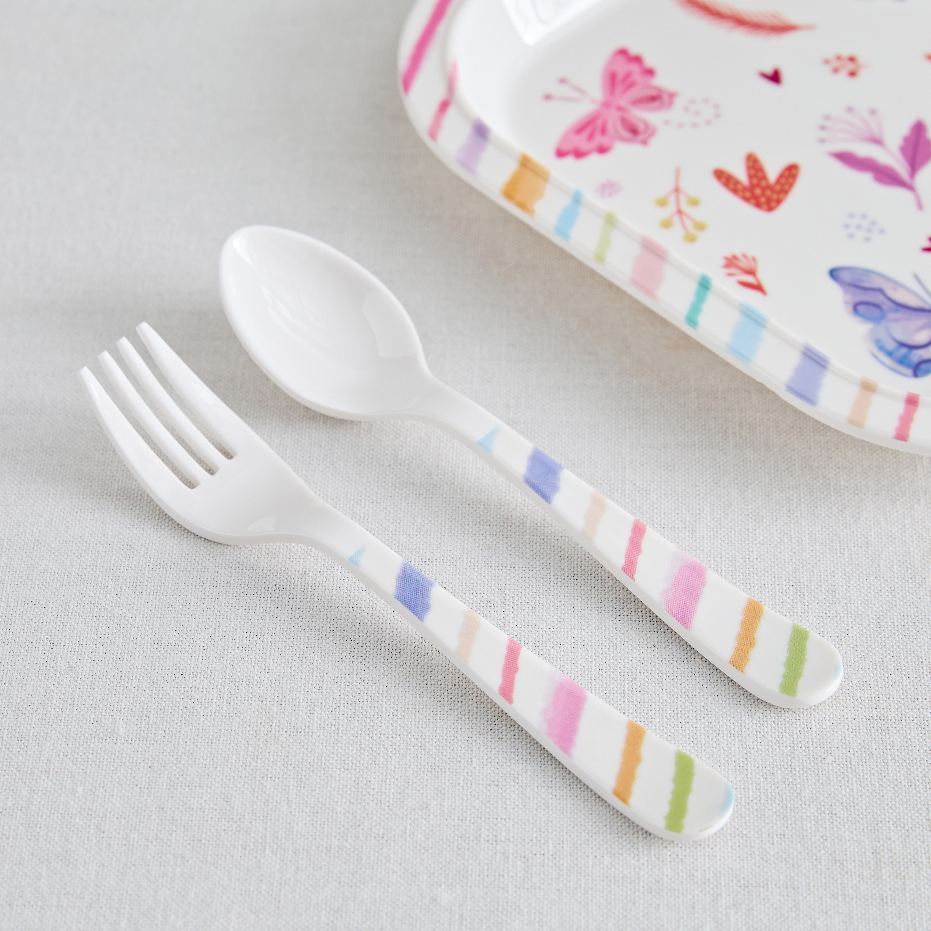 طقم أدوات مائدة ميلامين  فلاتر ترينيتي من آيفي ميدوز - 16 سم-hbxhomeware-hbxkidsandyouth-image-1