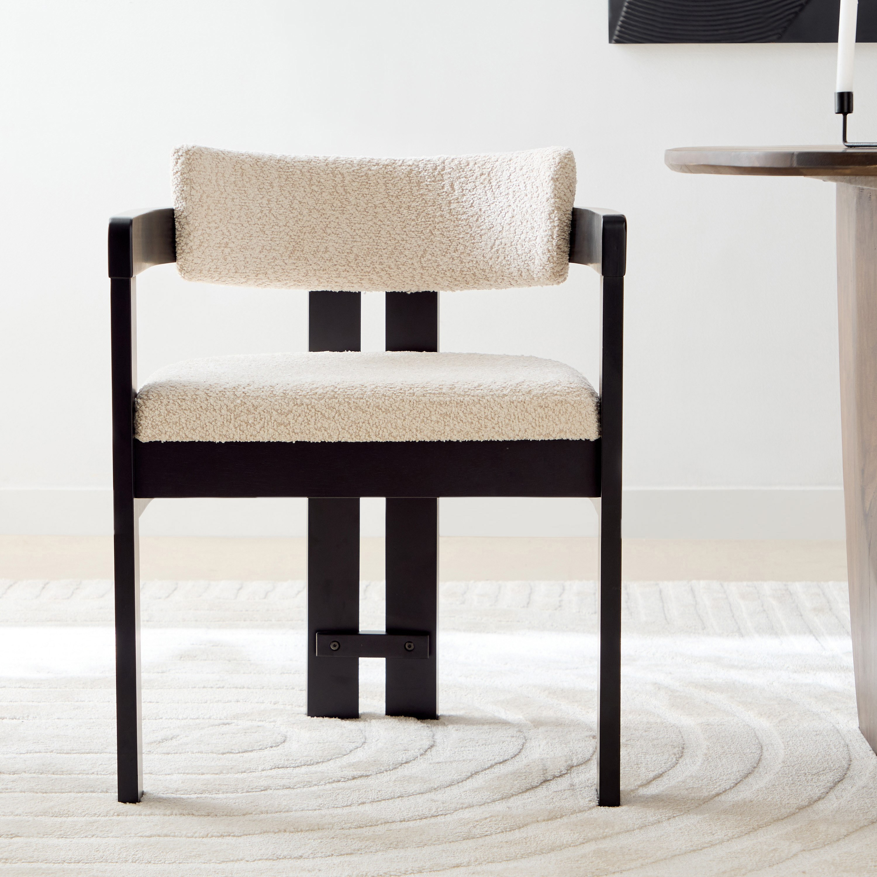 كرسي سفرة من باي-hbxdiningroom-diningchairs-image-2