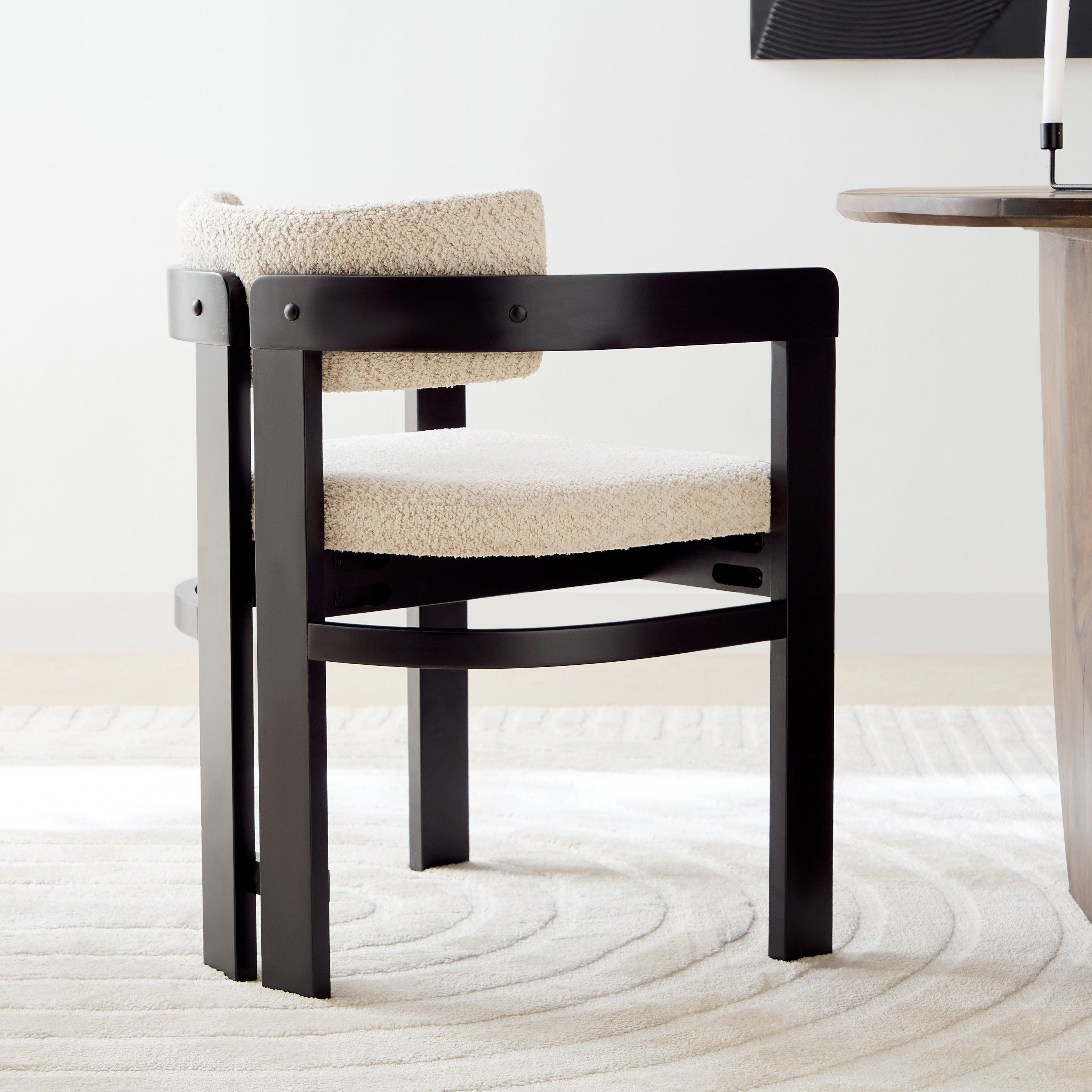 كرسي سفرة من باي-hbxdiningroom-diningchairs-image-3